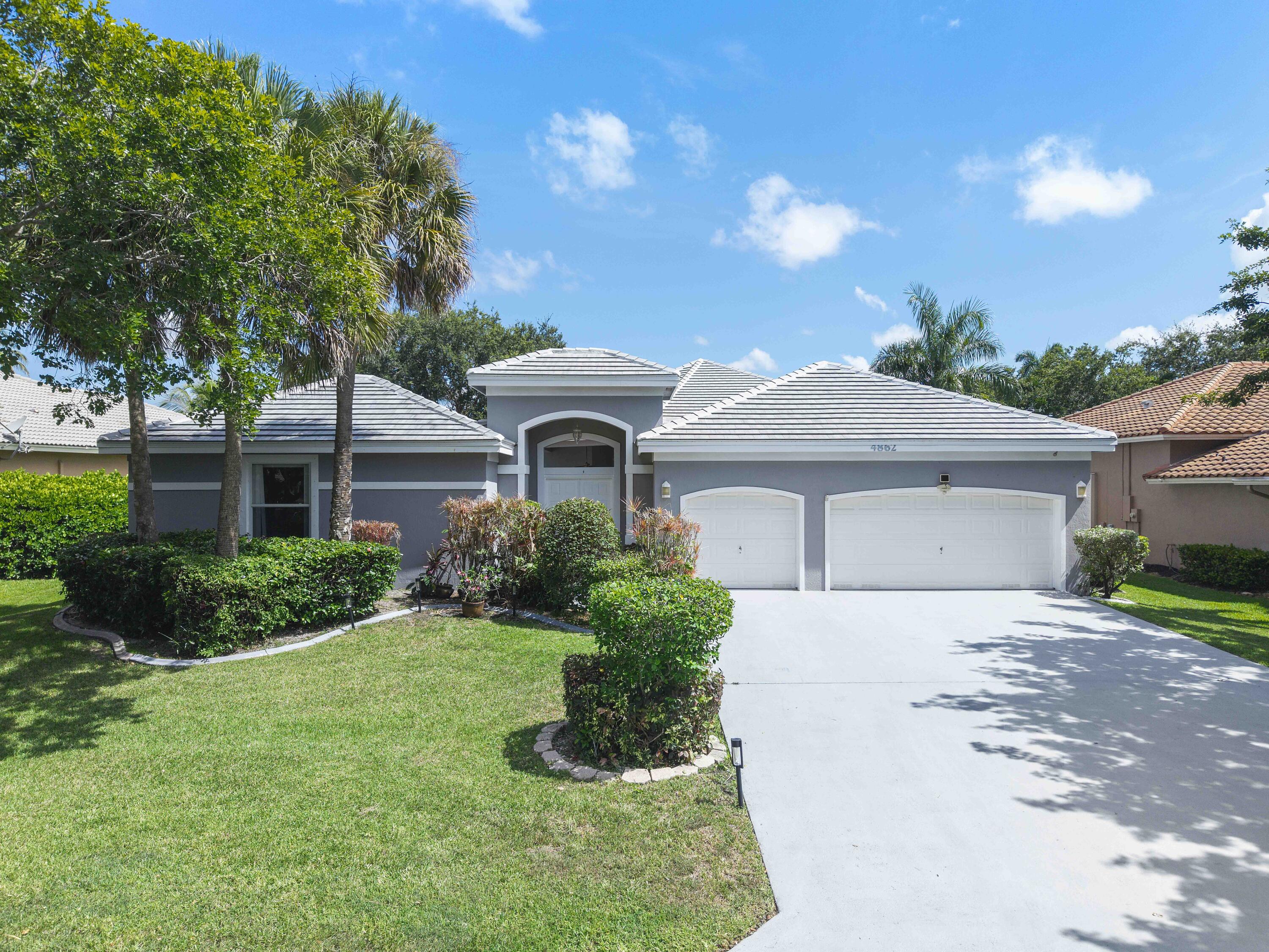 Foto de propiedad en 4862 Kensington Circle, Coral Springs, FL 33076 Coral Springs con MLS# 