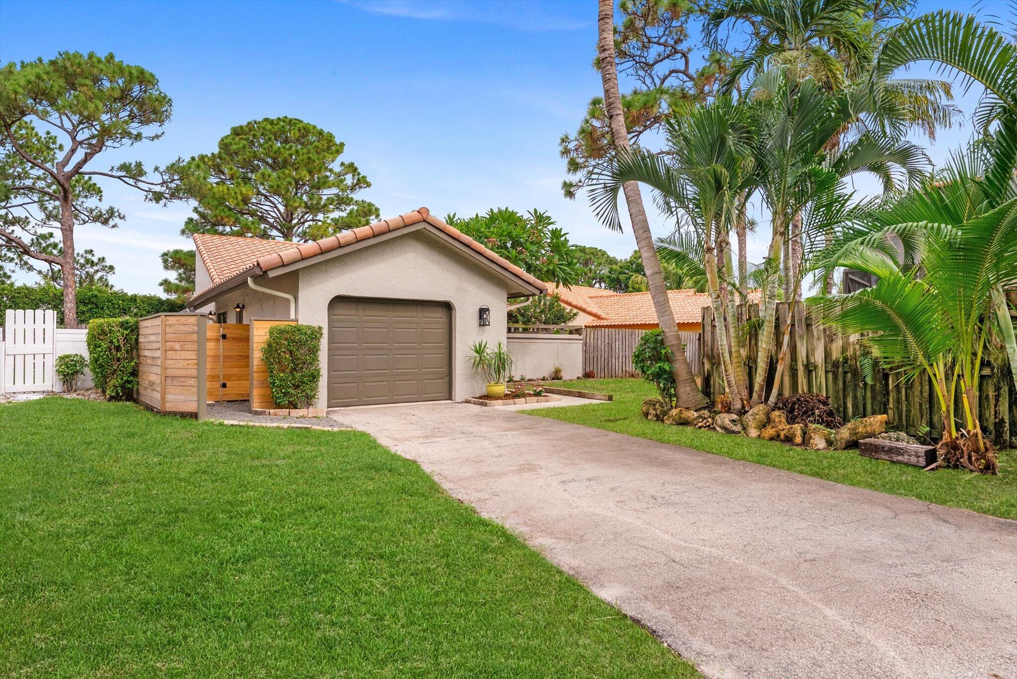 En Venta 1310 NW 22ND Avenue, Delray Beach, FL 33445, Delray Beach, FL 33445