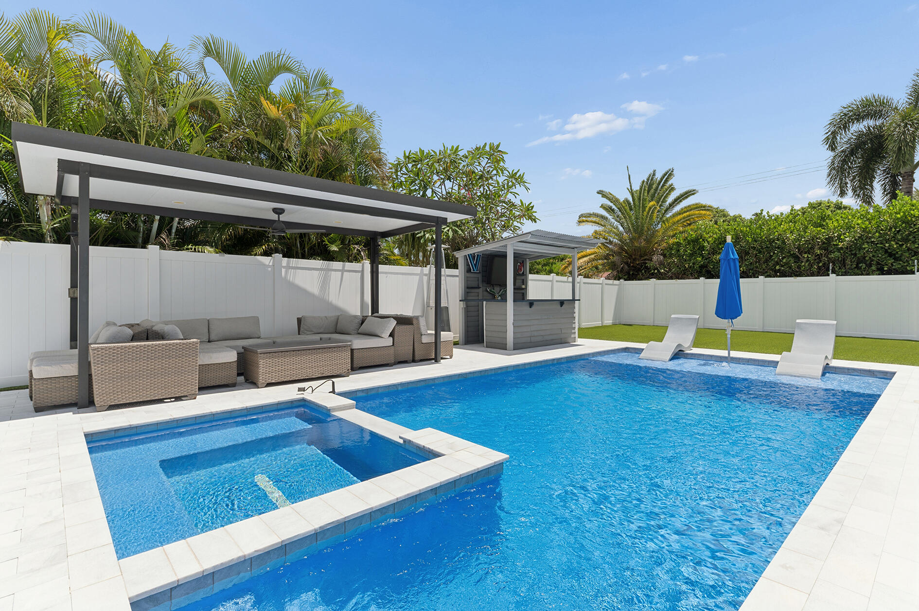 En Venta 405 CHAPEL HILL Boulevard, Boynton Beach, FL 33435, Boynton Beach, FL 33435
