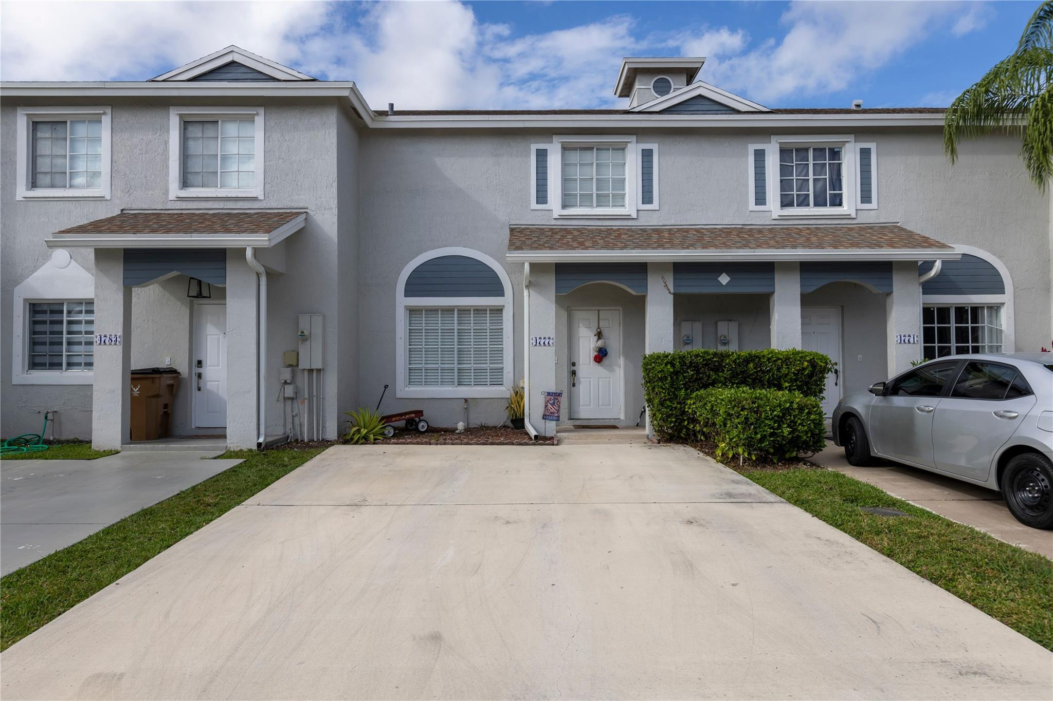 Foto de propiedad en 4777 SW 14th Street, Deerfield Beach, FL 33442 Deerfield Beach con MLS# 