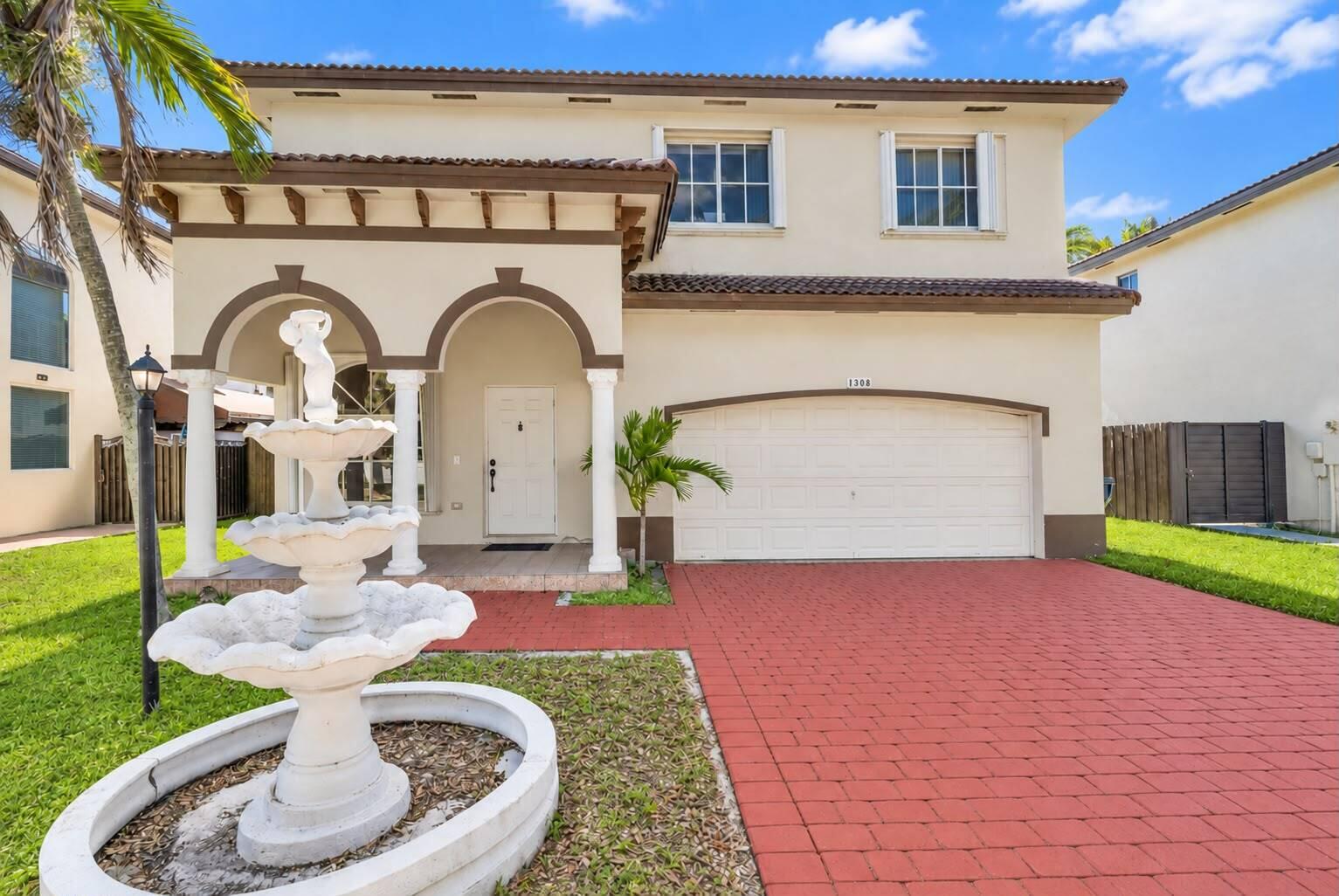 Foto de propiedad en 1308 SW 154TH Avenue, Miami, FL 33194 Miami con MLS# 