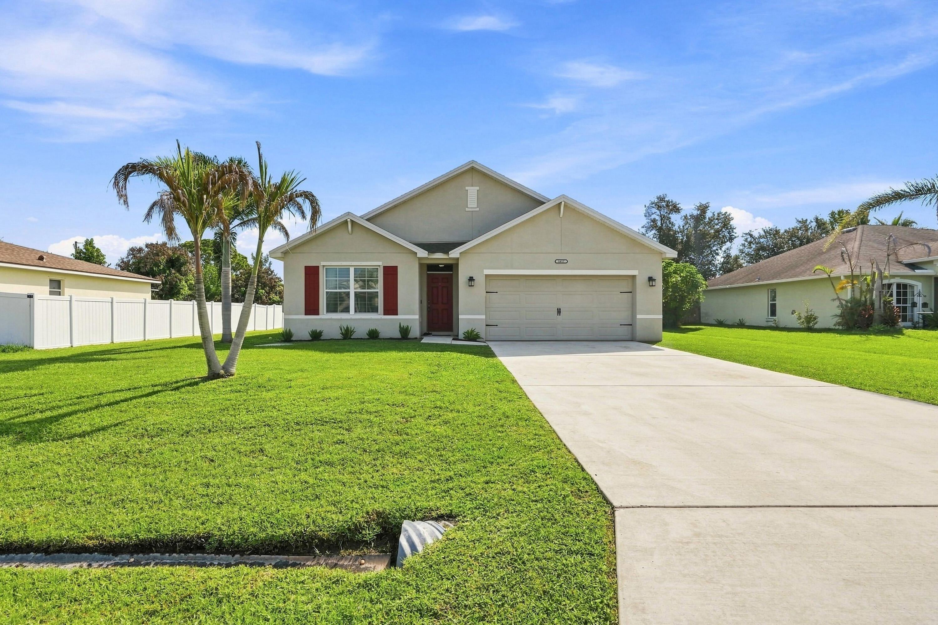 Foto de propiedad en 1617 SE SHEPARD Lane, Port St. Lucie, FL 34983 Port St. Lucie con MLS# 