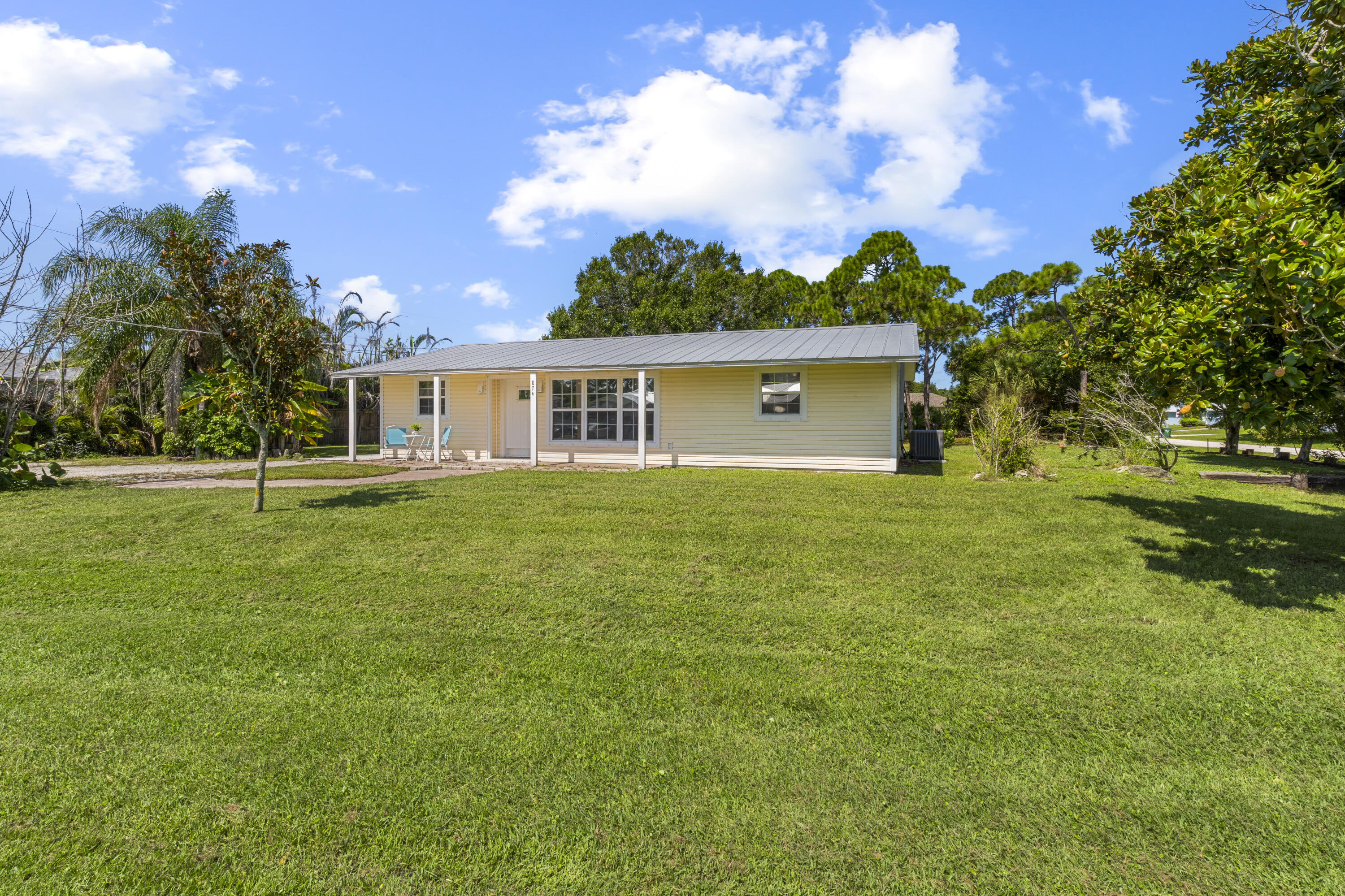 En Venta 874 BLOSSOM Drive, Sebastian, FL 32958, Sebastian, FL 32958