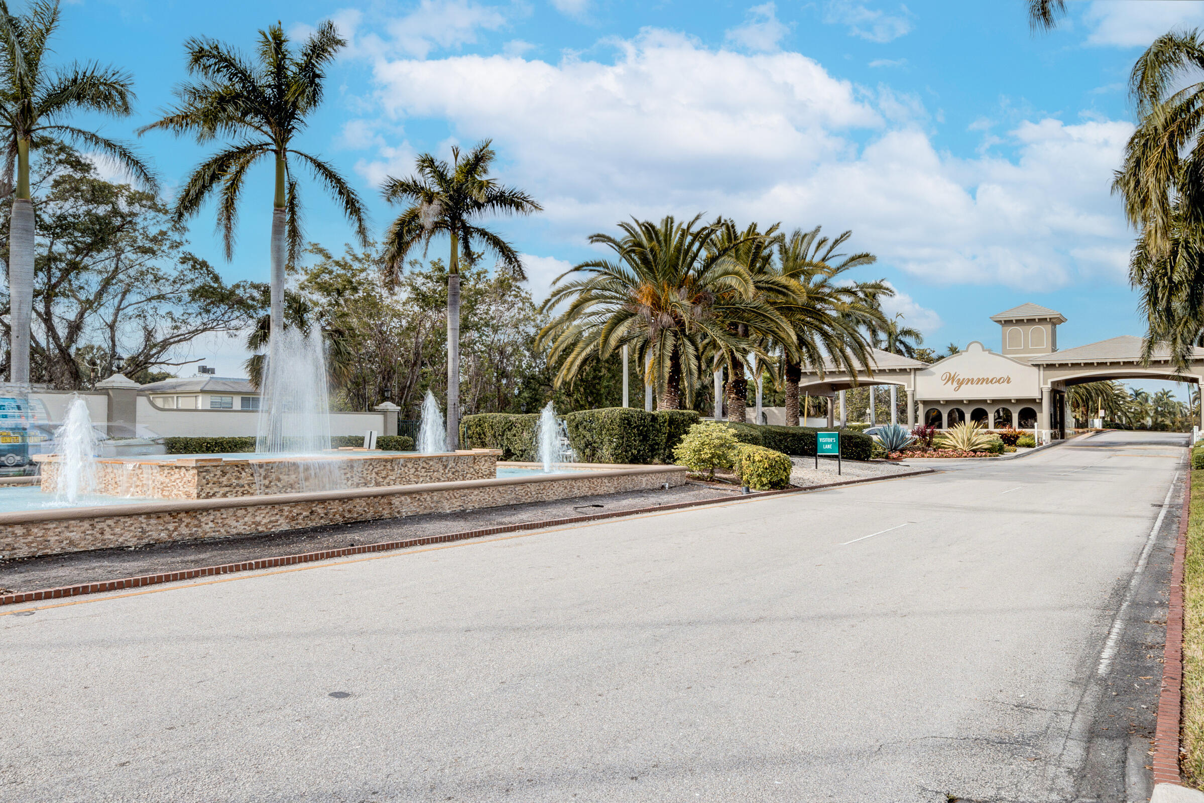 Foto de propiedad en 1204 BAHAMA Bend B2, Coconut Creek, FL 33066 Coconut Creek con MLS# 