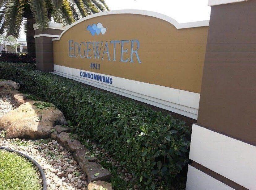 Foto de propiedad en 8977 Wiles Road 203, Coral Springs, FL 33067 Coral Springs con MLS# 
