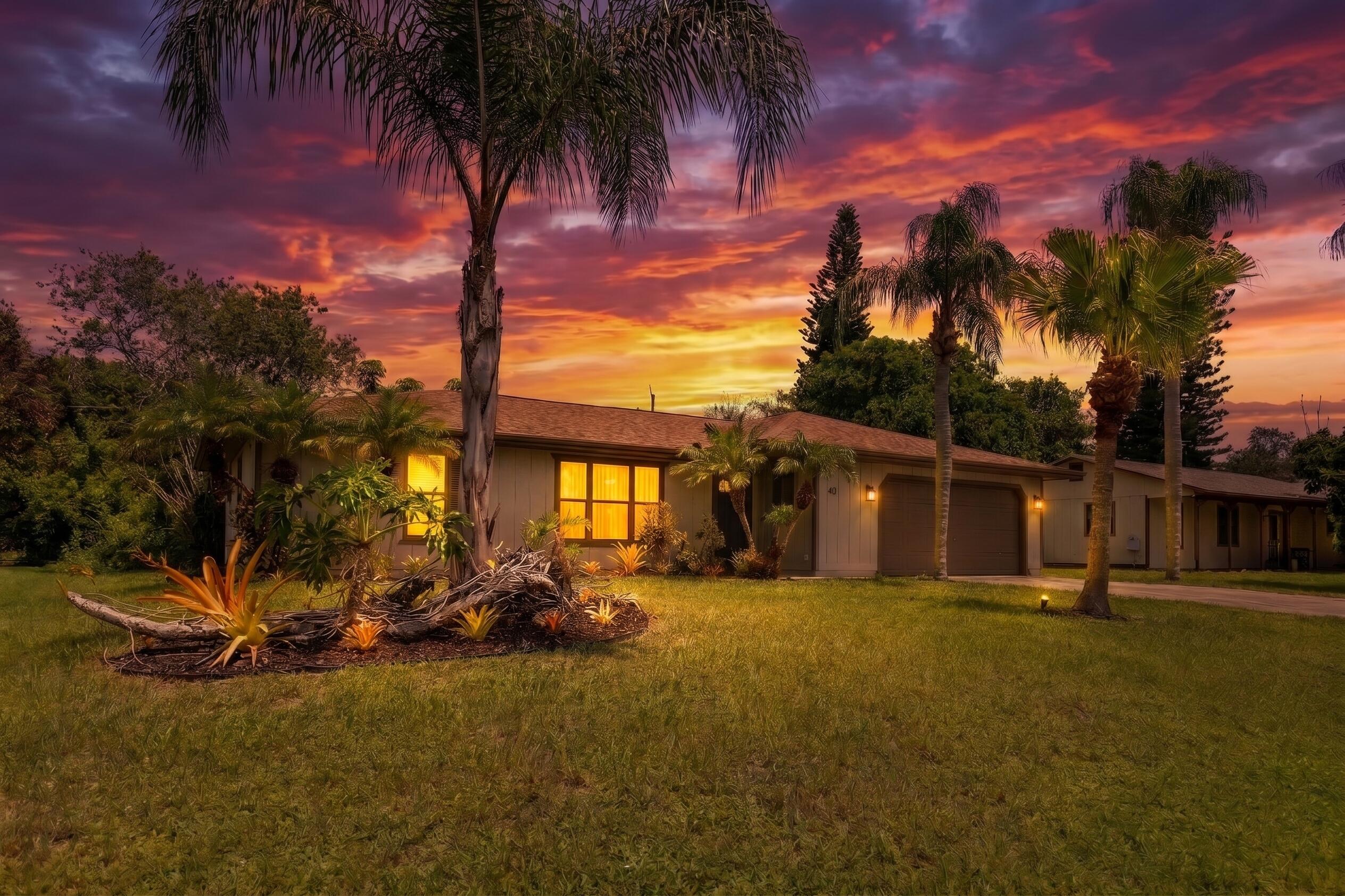 Foto de propiedad en 471 SE Lancaster Avenue, Port St. Lucie, FL 34984 Port St. Lucie con MLS# 