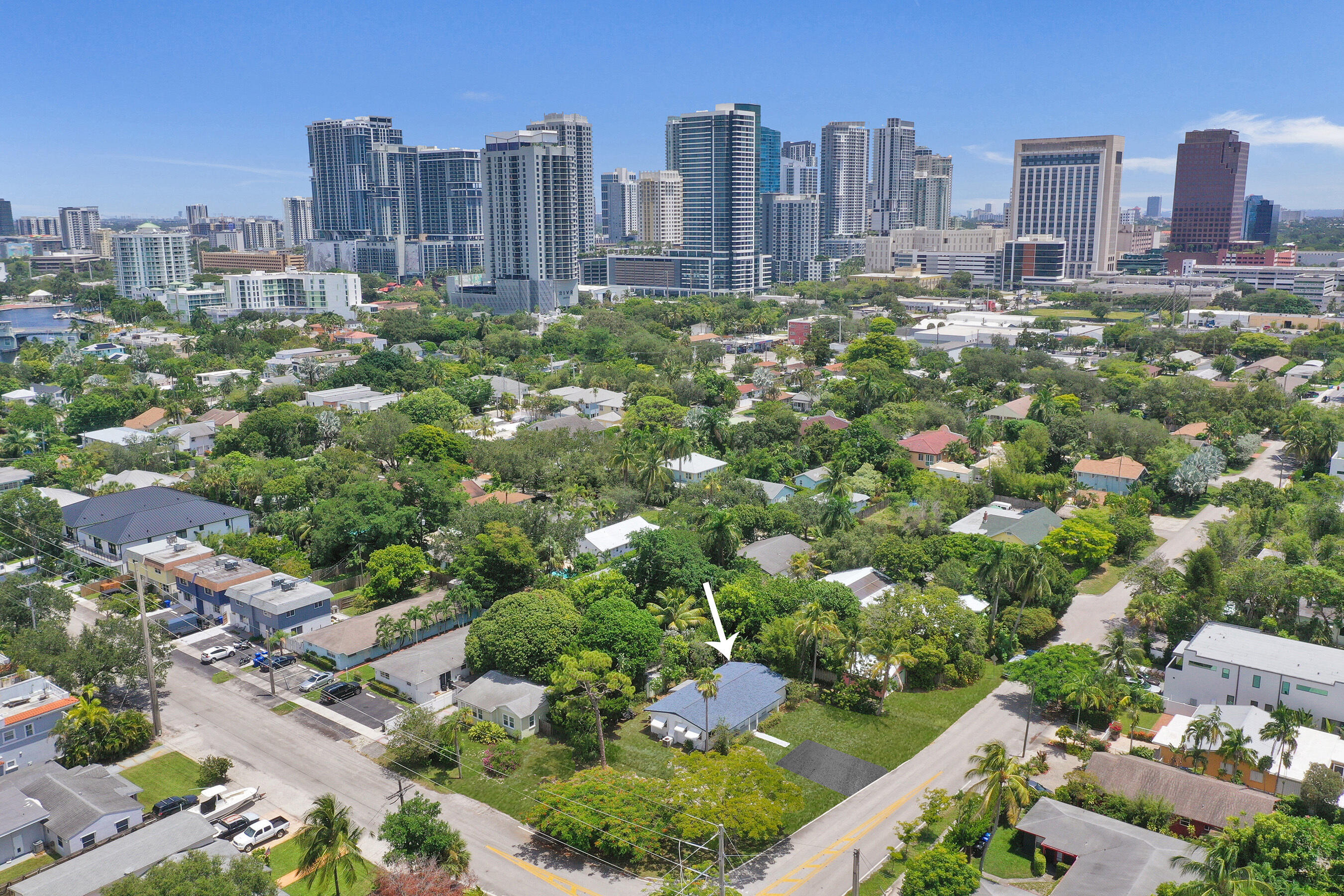 En Venta 611 SW 7TH Street, Fort Lauderdale, FL 33315, Fort Lauderdale, FL 33315