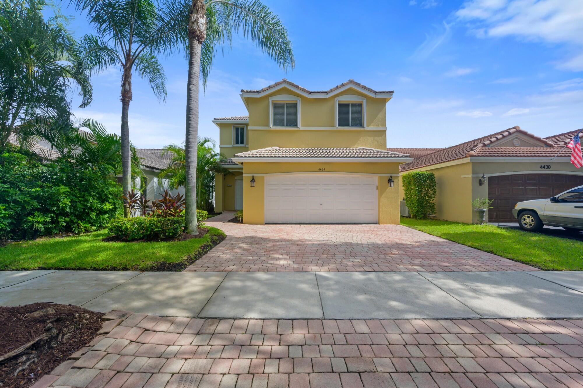 Foto de propiedad en 4434 Mahogany Ridge Drive, Weston, FL 33331 Weston con MLS# 