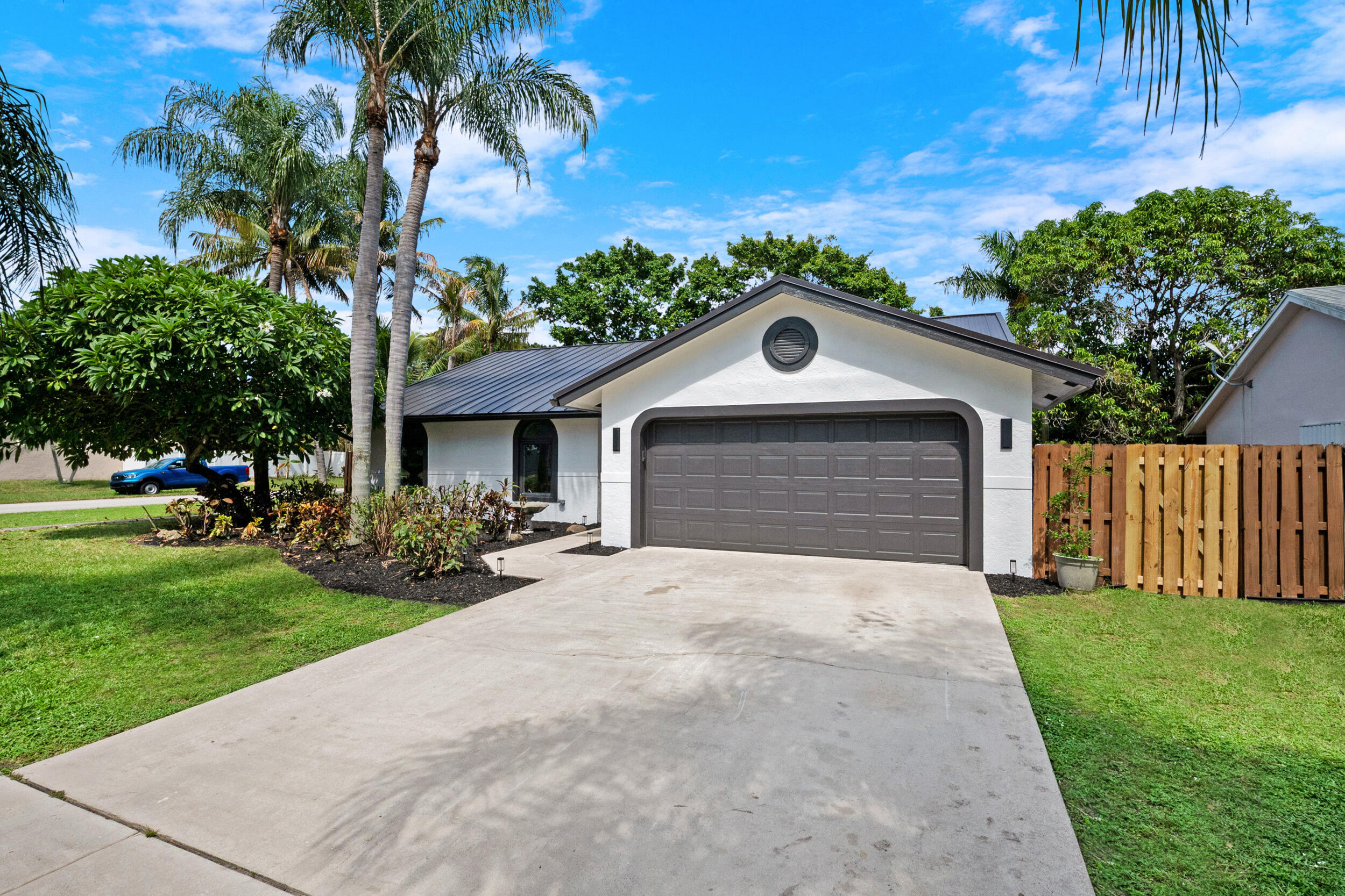 Foto de propiedad en 7620 Texas Trail, Boca Raton, FL 33487 Boca Raton con MLS# 