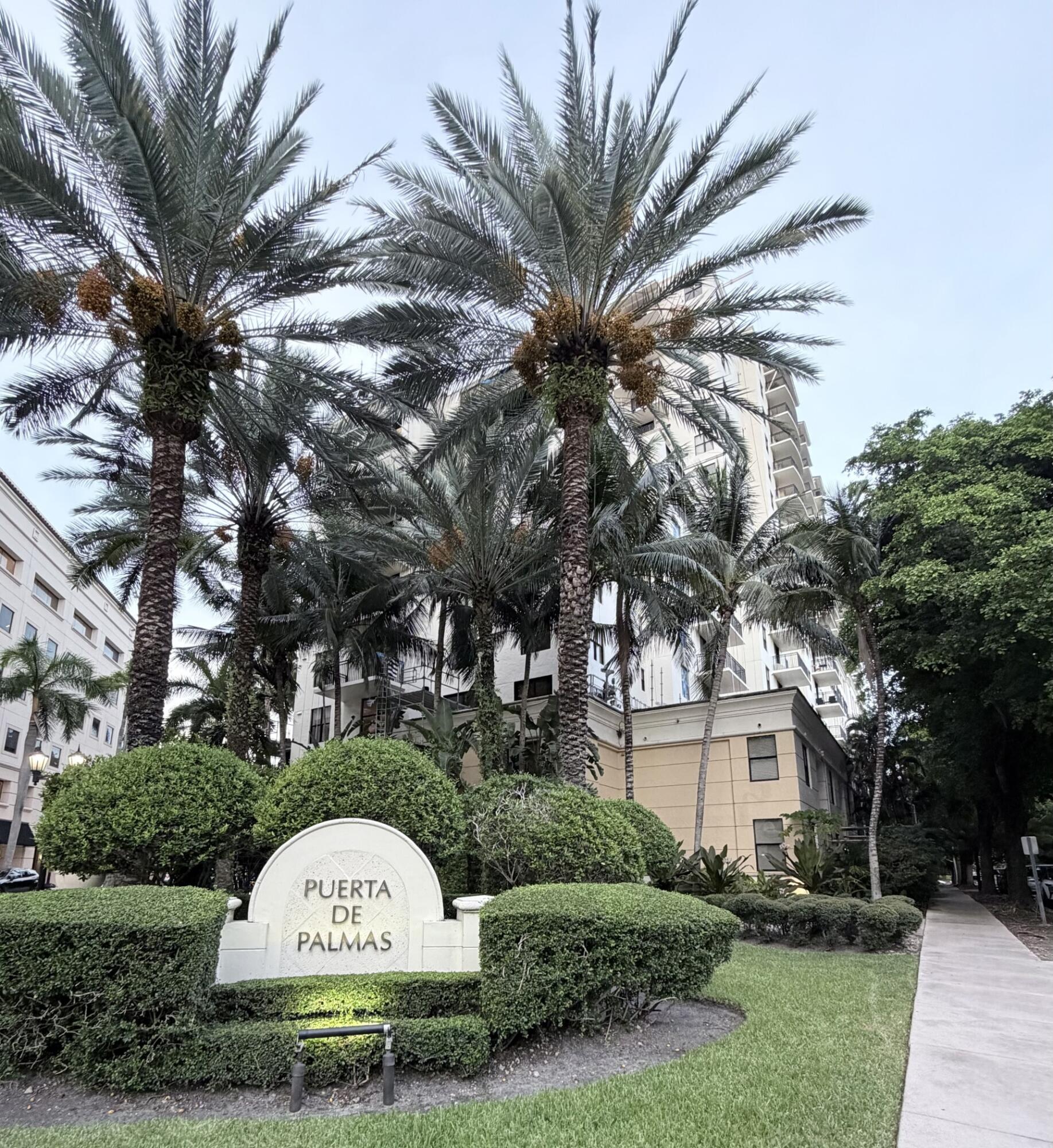 Foto de propiedad en 888 S Douglas Road 1015, Coral Gables, FL 33134 Coral Gables con MLS# 