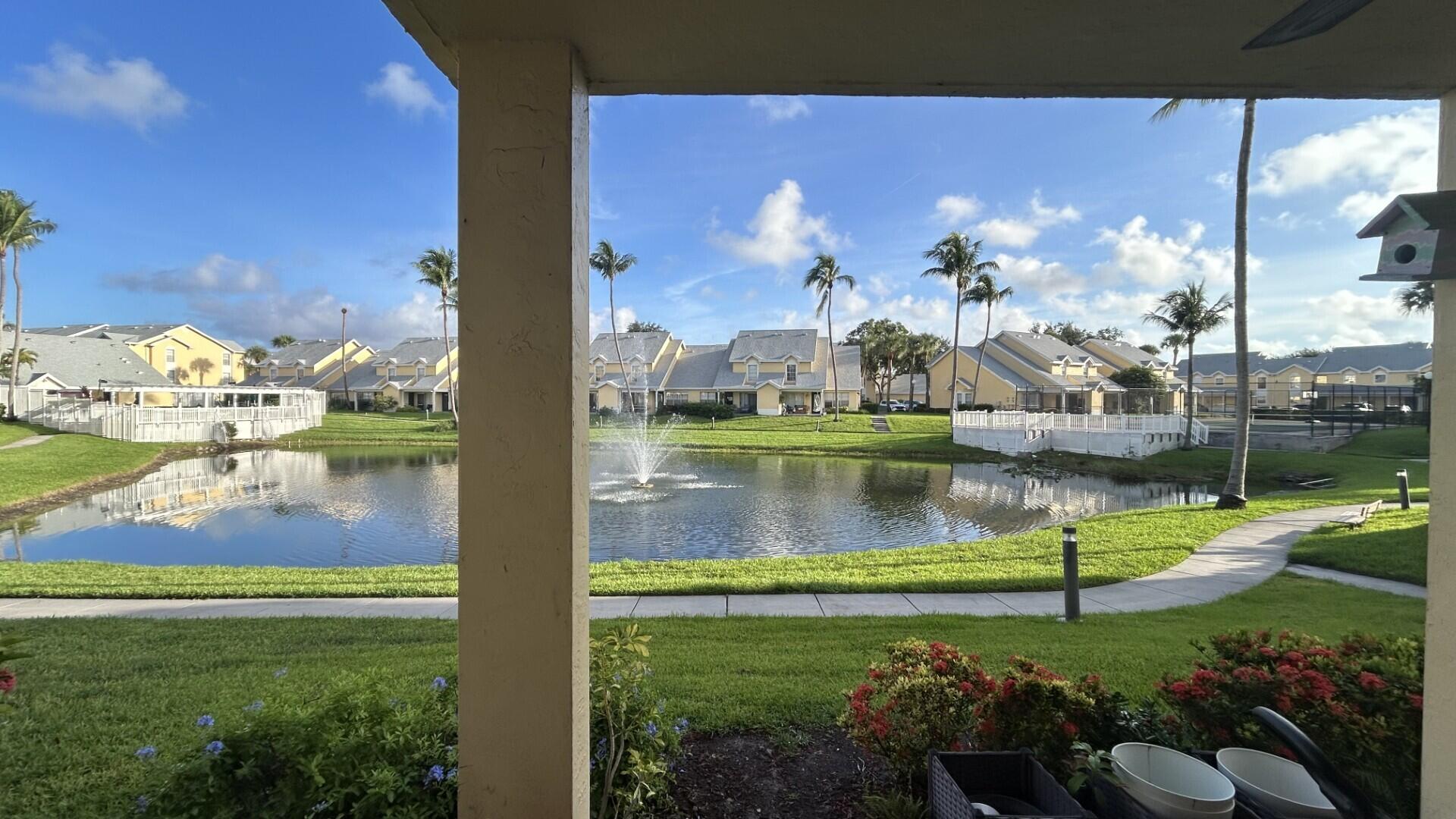 Foto de propiedad en 6347 LA COSTA Drive D, Boca Raton, FL 33433 Boca Raton con MLS# 