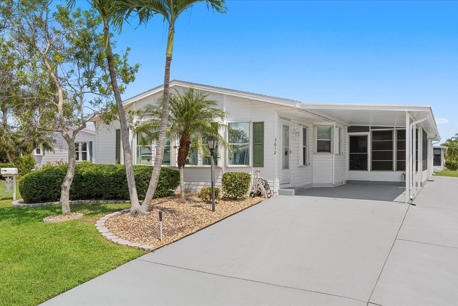 En Venta 3612 Pebble Beach Lane, Port St. Lucie, FL 34952, Port St. Lucie, FL 34952