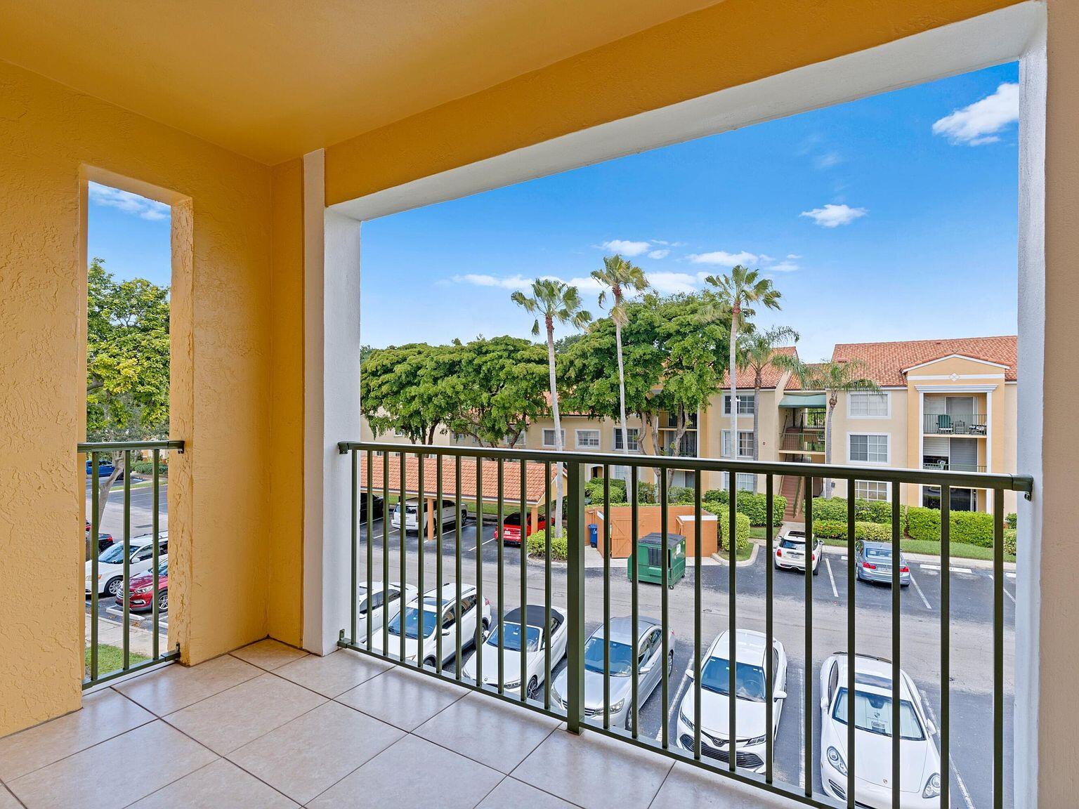 En Renta 135 YACHT CLUB Way 305, Hypoluxo, FL 33462, Hypoluxo, FL 33462