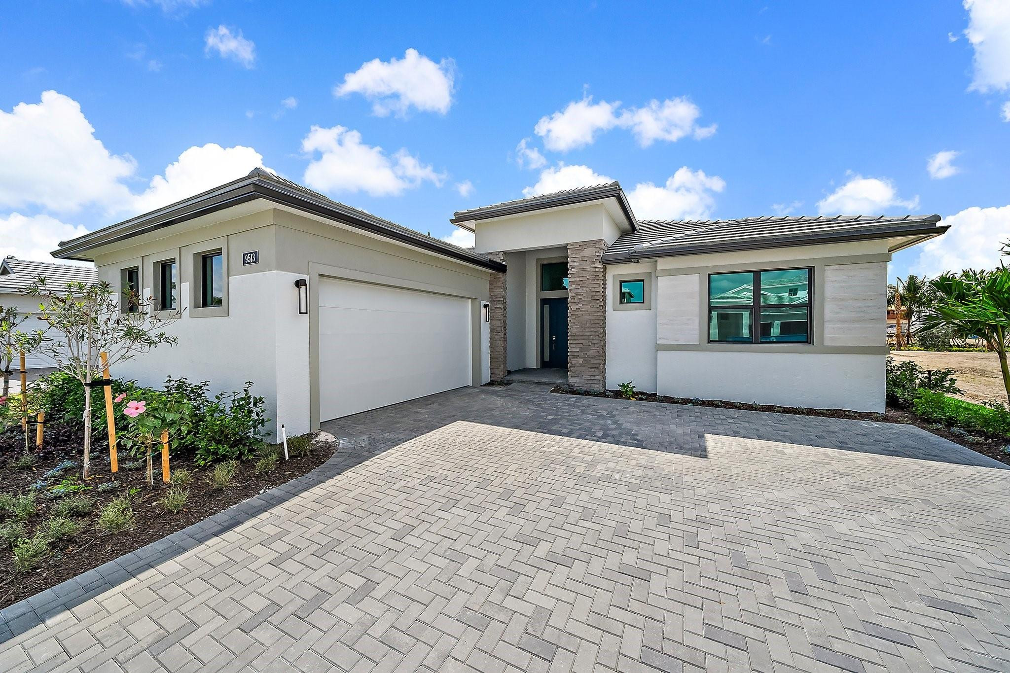 Foto de propiedad en 9513 St Germain Drive, Palm Beach Gardens, FL 33412 Palm Beach Gardens con MLS# 