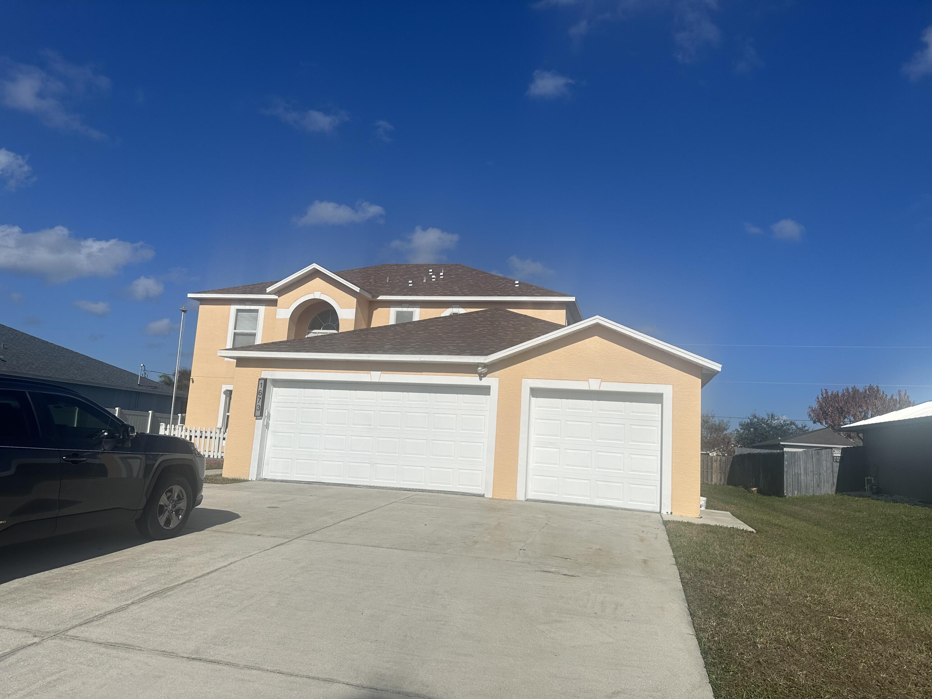 Foto de propiedad en  Port St. Lucie con MLS# 