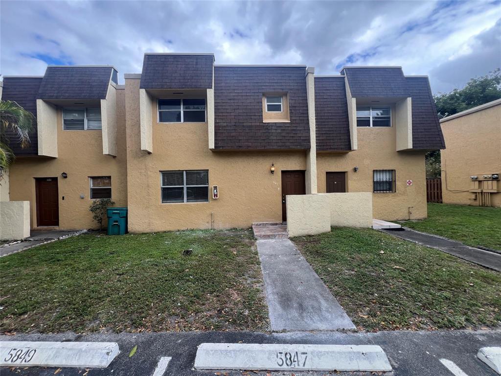 En Venta 5847 BLUEBERRY Court 85, Lauderhill, FL 33313, Lauderhill, FL 33313