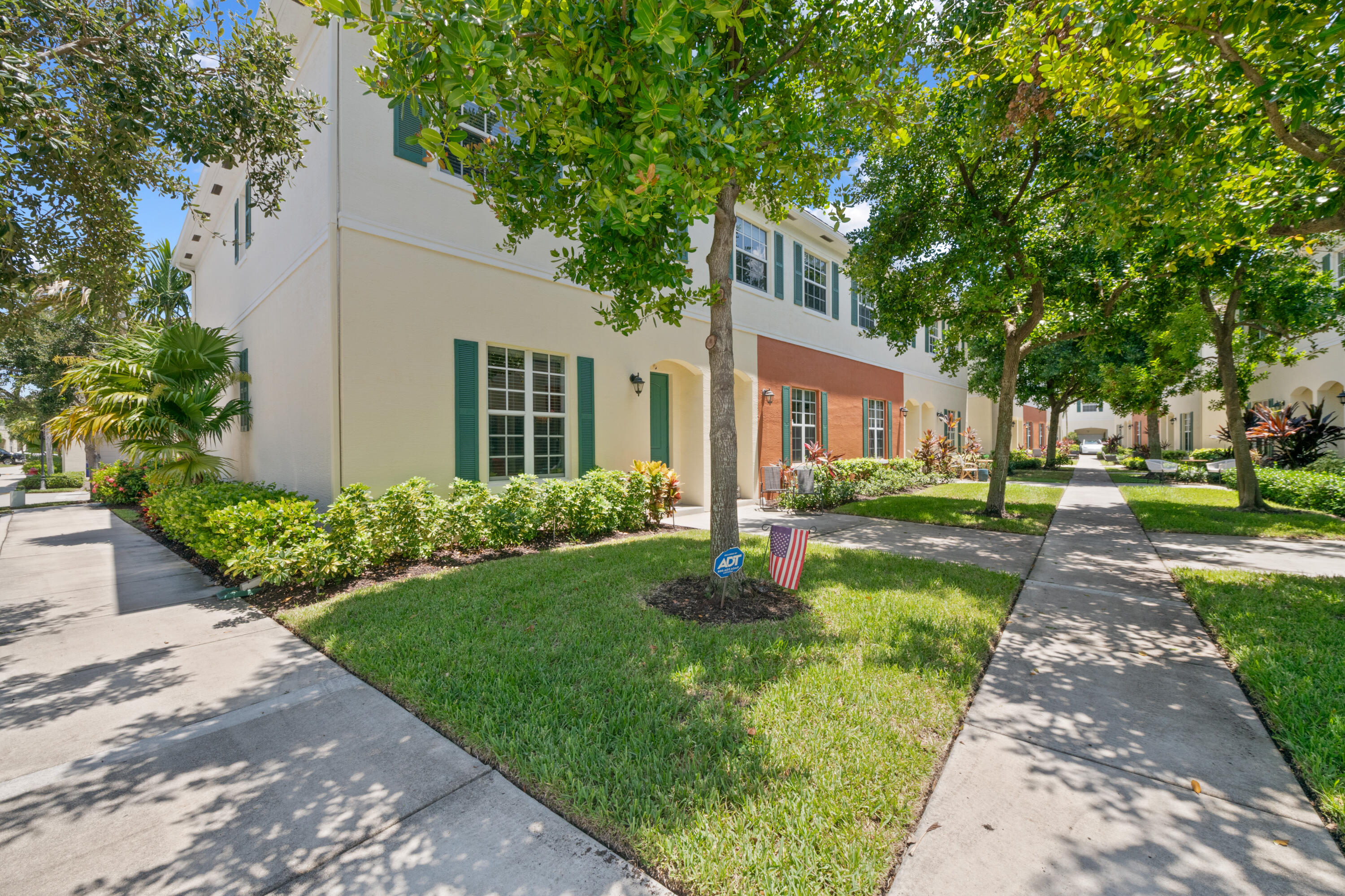 Foto de propiedad en 701 SW 1ST Terrace, Pompano Beach, FL 33060 Pompano Beach con MLS# 