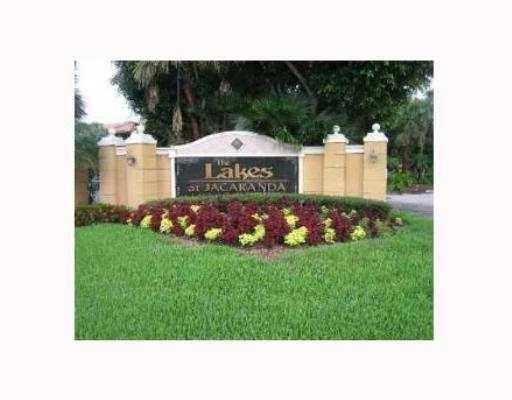 Foto de propiedad en 10773 CLEARY Boulevard 110, Plantation, FL 33324 Plantation con MLS# 