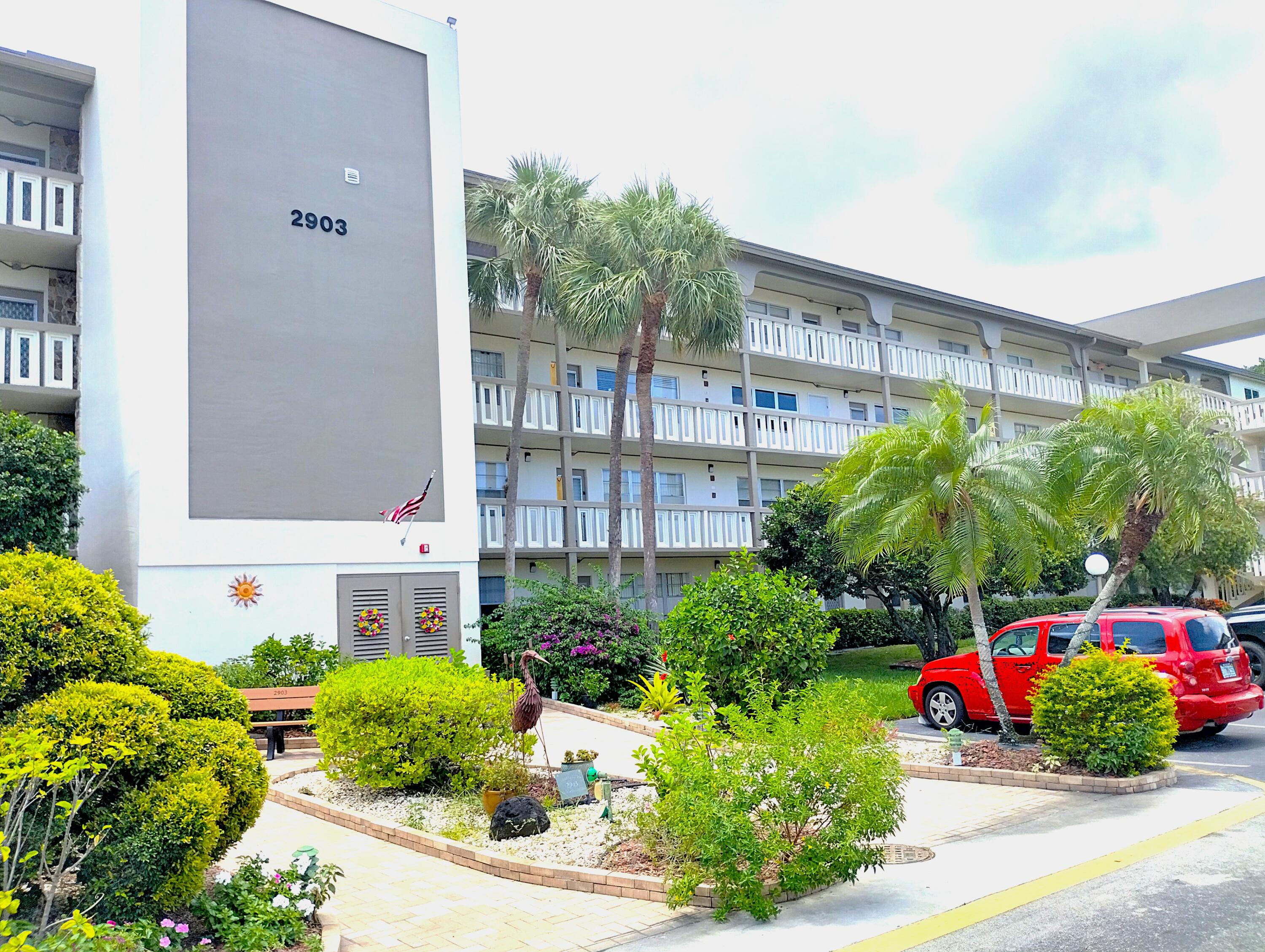 Foto de propiedad en 2903 VICTORIA Circle O4, Coconut Creek, FL 33066 Coconut Creek con MLS# 