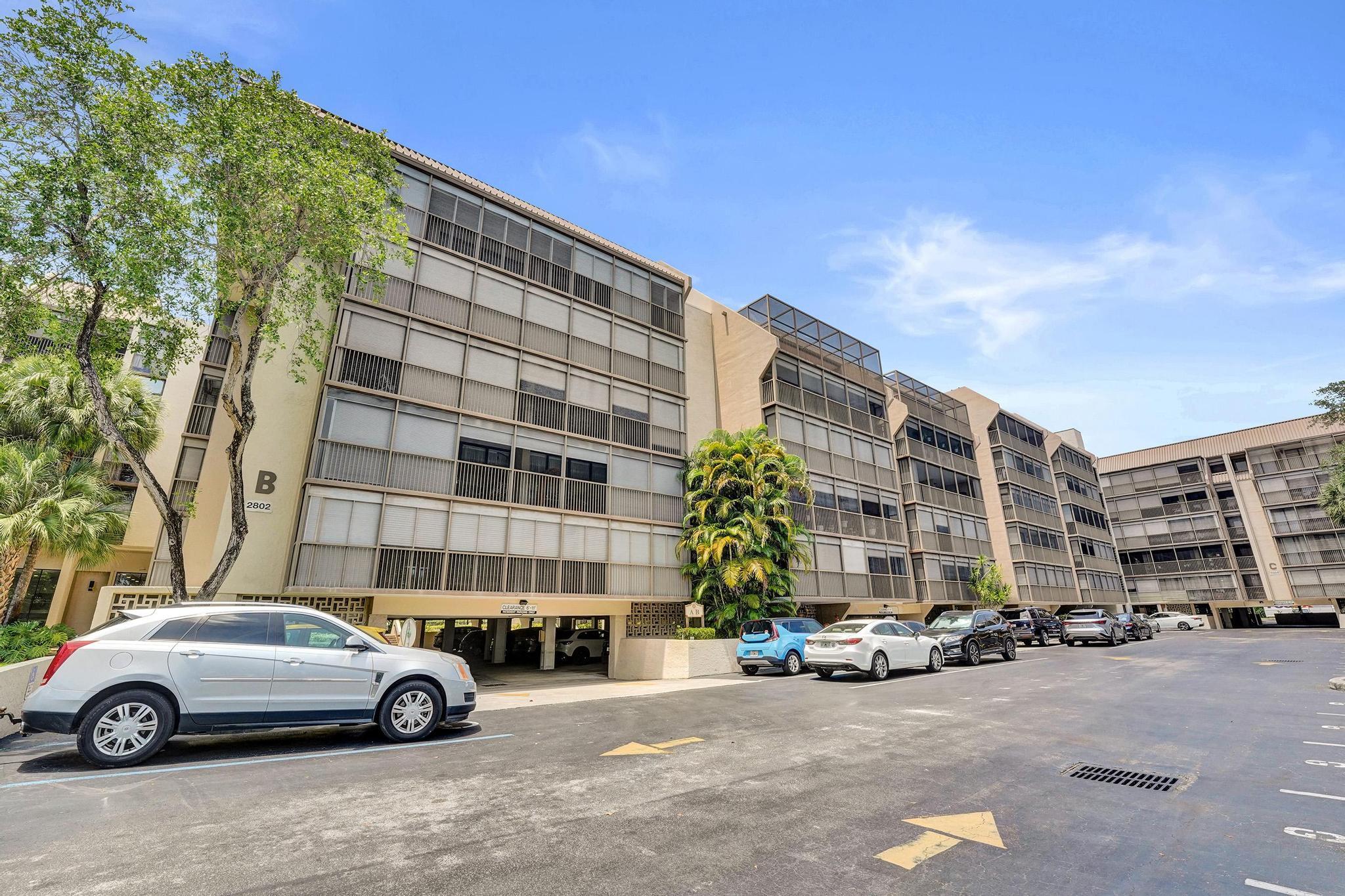 En Venta 2802 N 46th Avenue B318, Hollywood, FL 33021, Hollywood, FL 33021