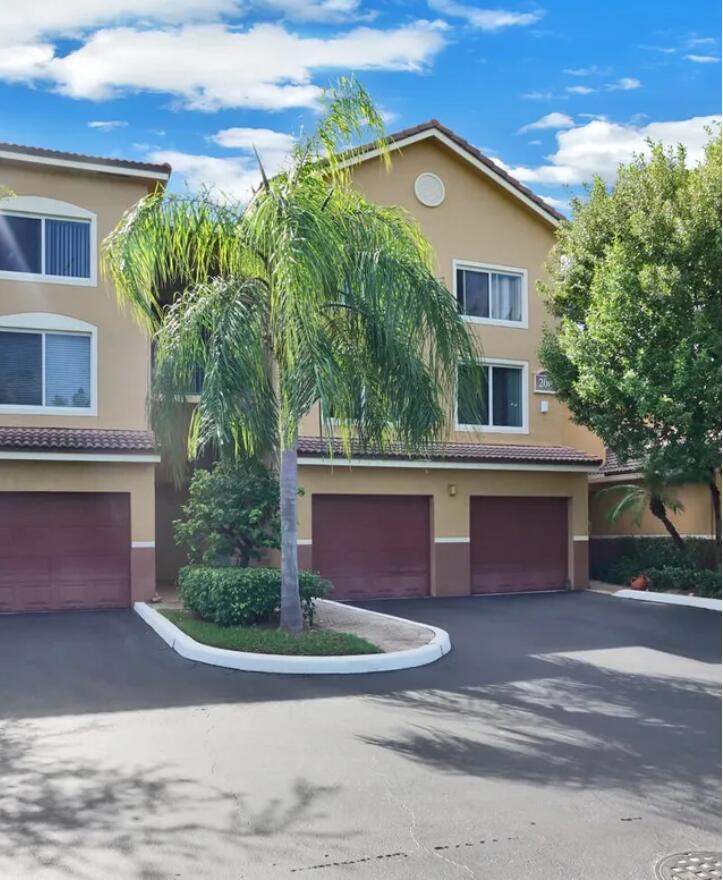 Foto de propiedad en 200 Scotia Drive 202, Hypoluxo, FL 33462 Hypoluxo con MLS# 