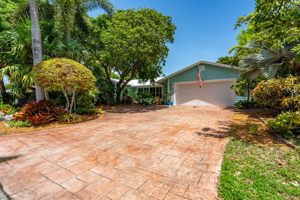 Foto de propiedad en 2823 NE 35TH Court, Lighthouse Point, FL 33064 Lighthouse Point con MLS# 