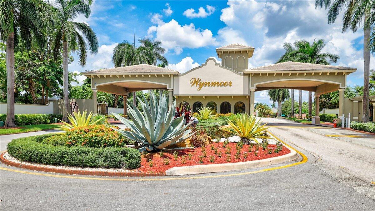 Foto de propiedad en 2304 LUCAYA Lane C1, Coconut Creek, FL 33066 Coconut Creek con MLS# 