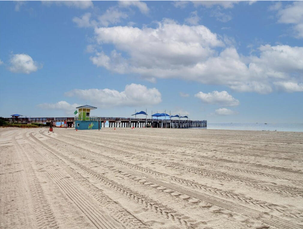 Foto de propiedad en 413 S Ocean Boulevard 4, Pompano Beach, FL 33062 Pompano Beach con MLS# 