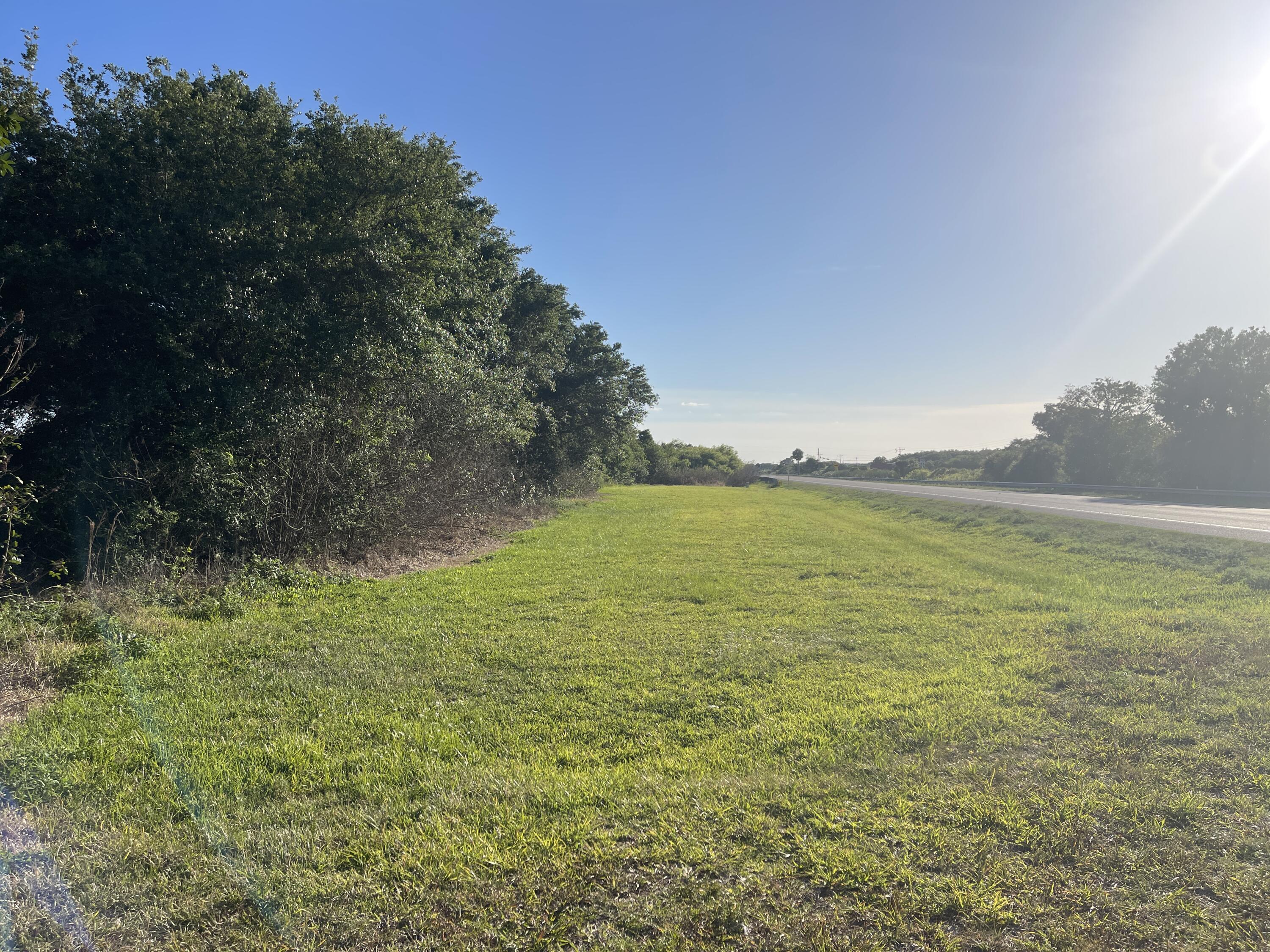 Foto de propiedad en 265 FL-78, Moore Haven, FL Moore Haven con MLS# 
