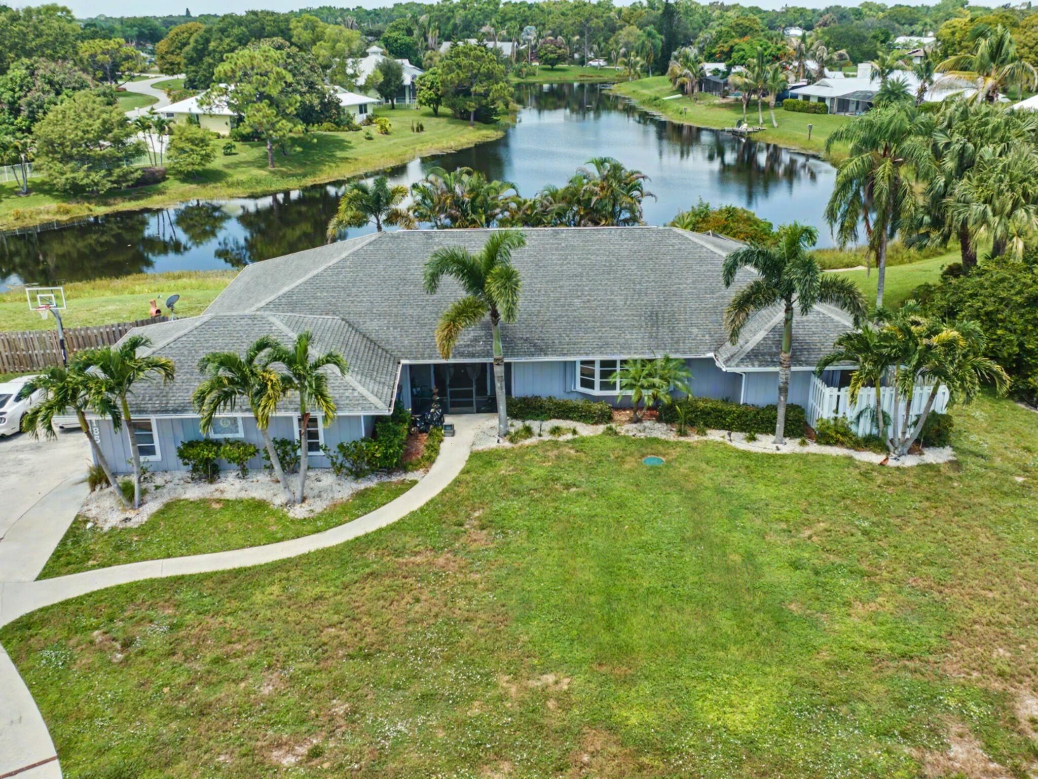 En Venta 2185 NE Ocapi Court, Jensen Beach, FL 34957, Jensen Beach, FL 34957