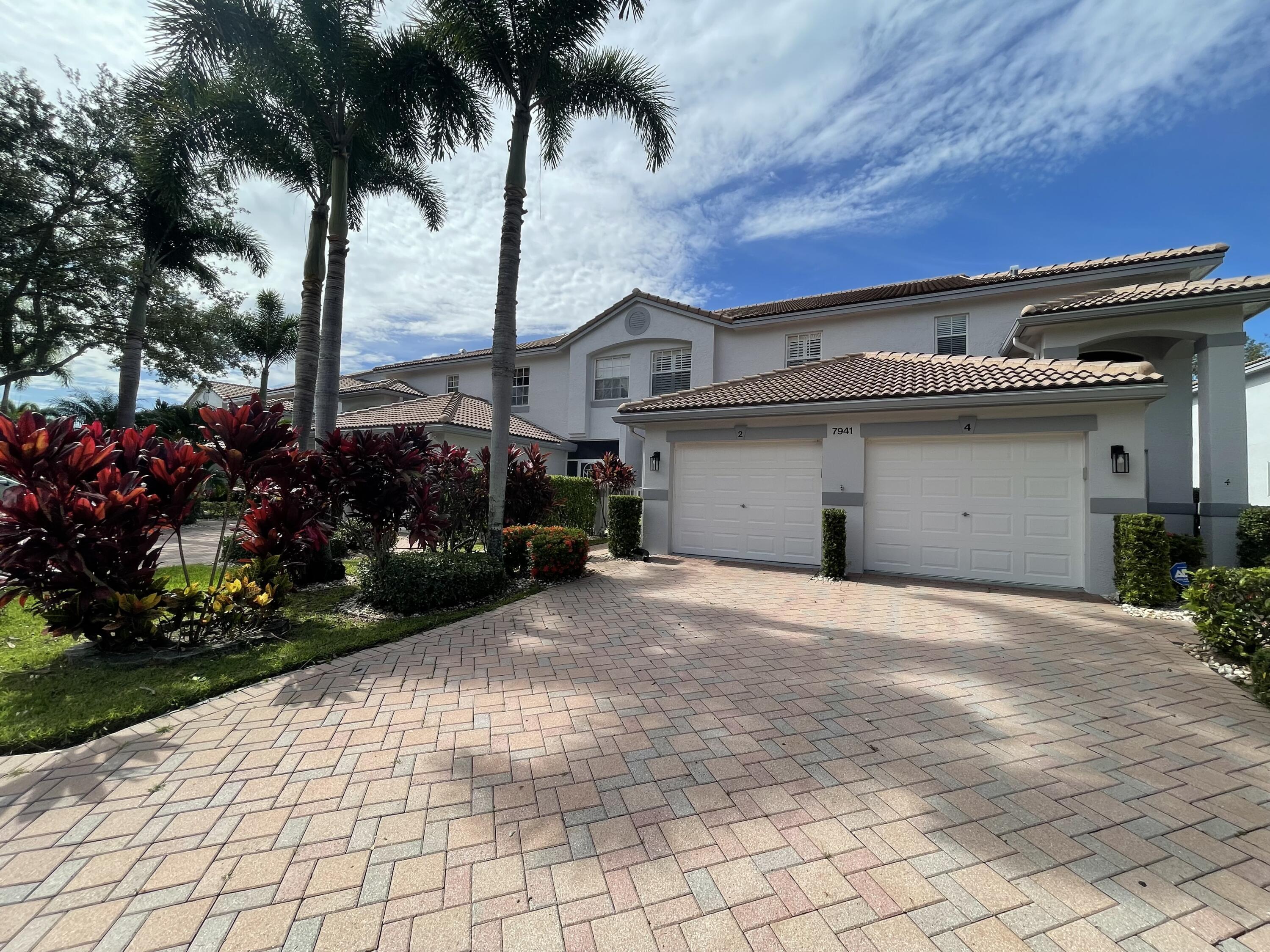 Foto de propiedad en 7941 LAINA Lane 2, Boynton Beach, FL 33437 Boynton Beach con MLS# 
