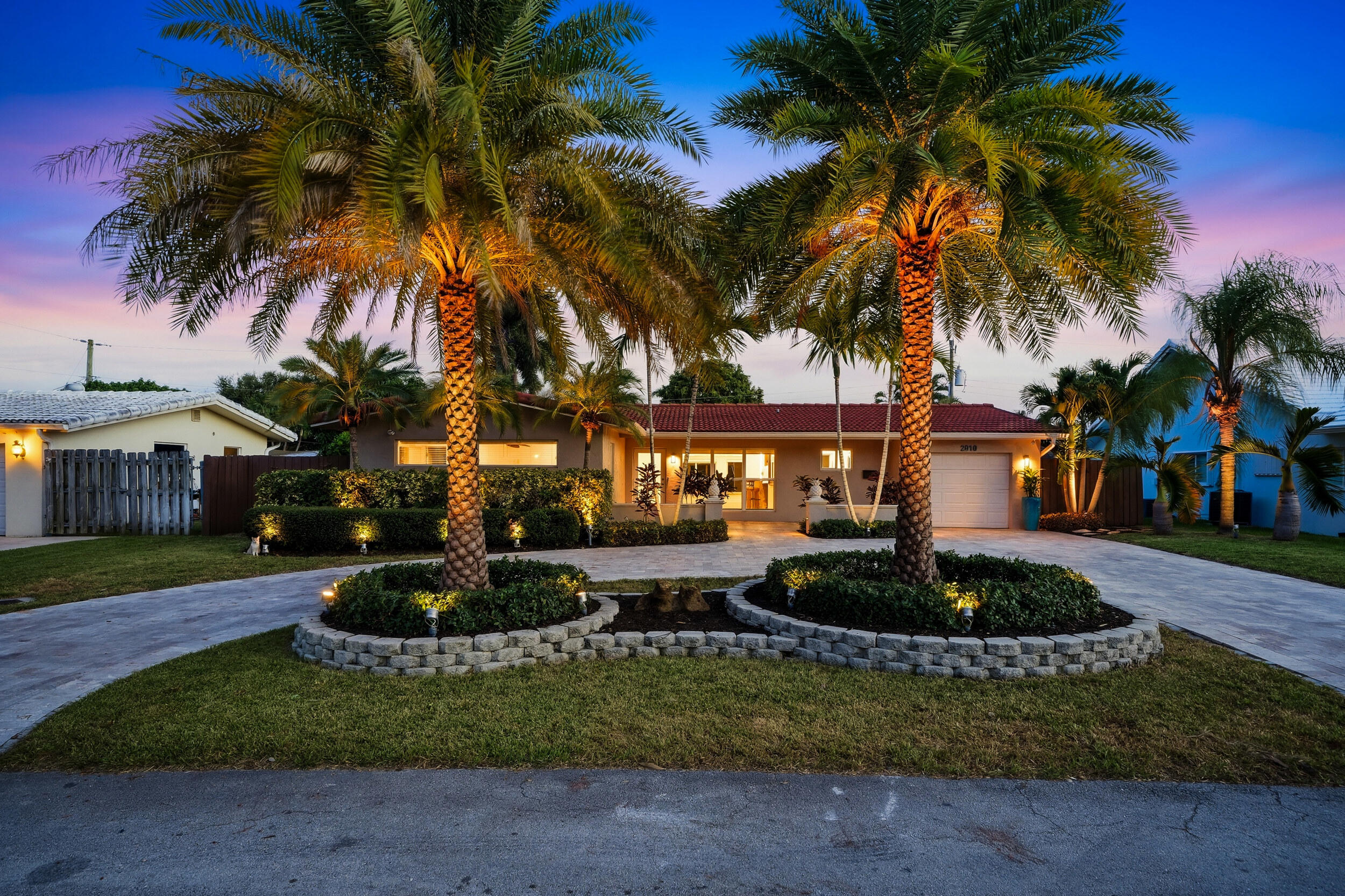 Foto de propiedad en 2010 NE 31ST Street, Lighthouse Point, FL 33064 Lighthouse Point con MLS# 