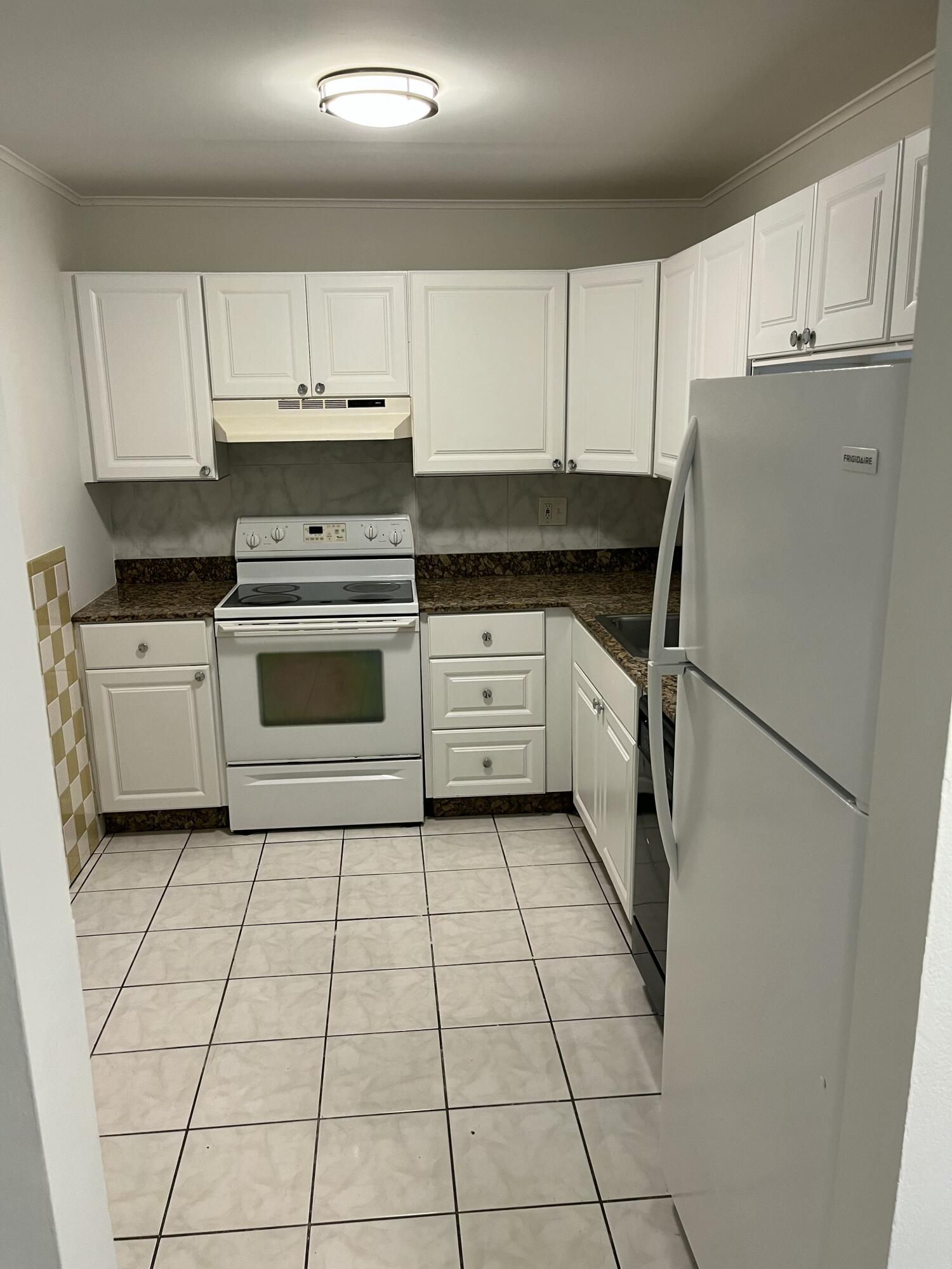 Foto de propiedad en 4304 NW 9th Avenue 3-1-A, Pompano Beach, FL 33064 Pompano Beach con MLS# 