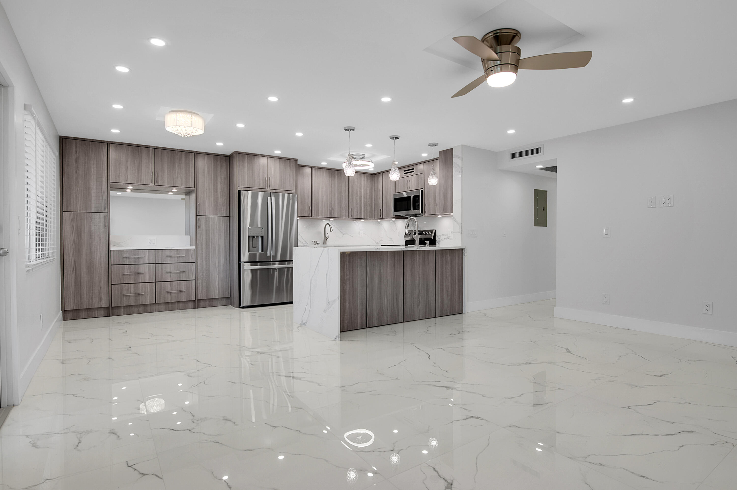 Foto de propiedad en 108 E Richmond A, Deerfield Beach, FL 33442 Deerfield Beach con MLS# 