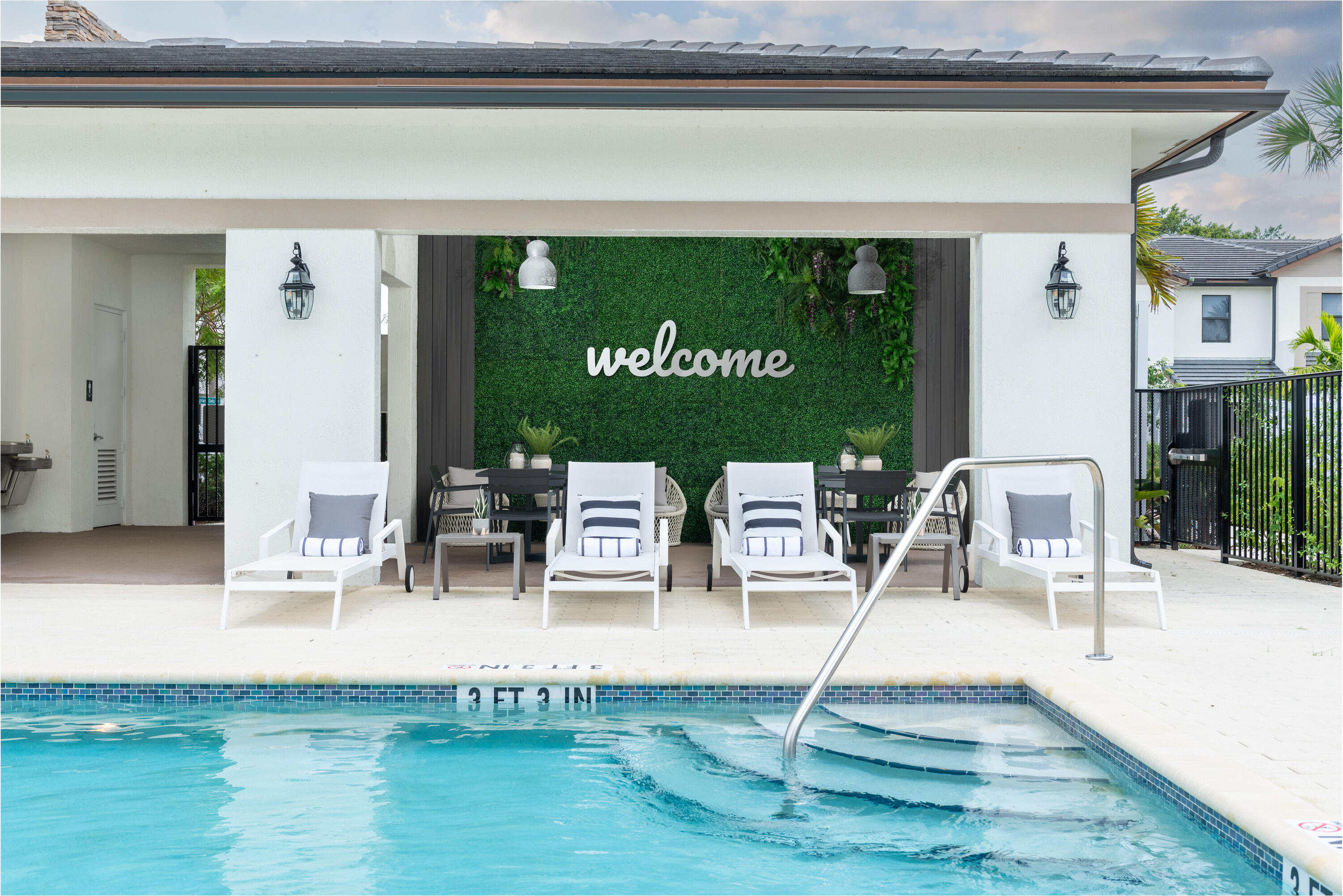 Foto de propiedad en 712 DEL VISTA 712, Pompano Beach, FL 33069 Pompano Beach con MLS# 