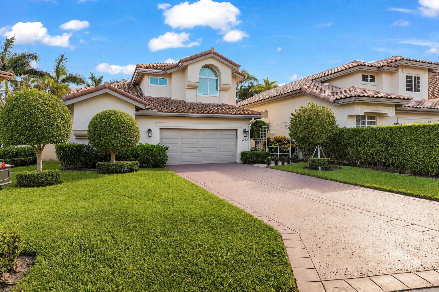 Foto de propiedad en 2550 NW 52ND Street, Boca Raton, FL 33496 Boca Raton con MLS# 