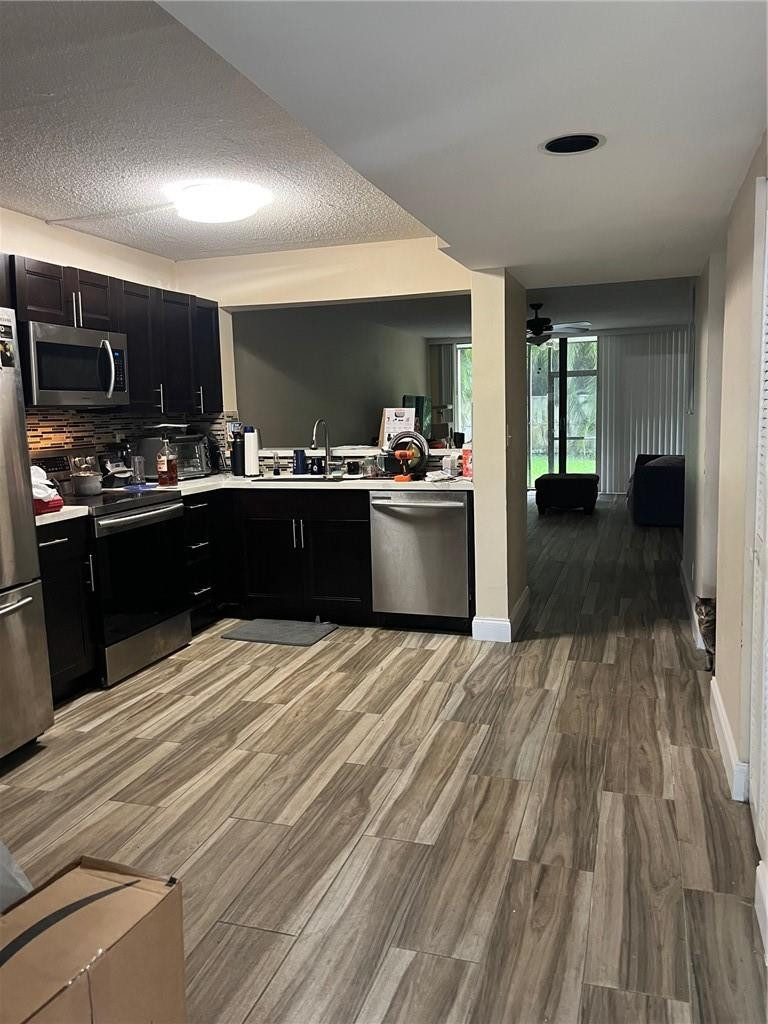 Foto de propiedad en 2810 SW 87TH Avenue 905, Davie, FL 33328 Davie con MLS# 