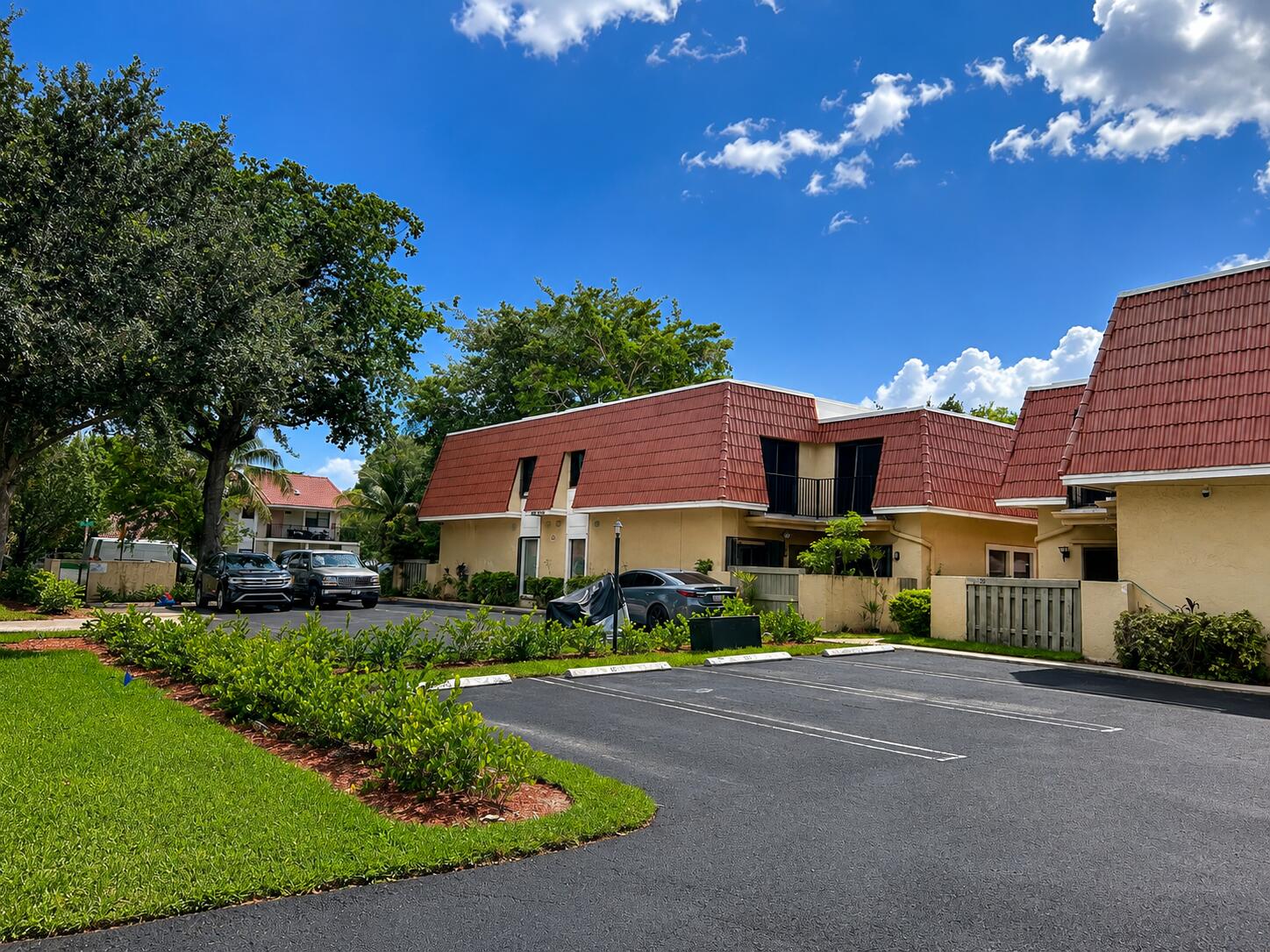 Foto de propiedad en 4226 NW 114TH Terrace 26, Coral Springs, FL 33065 Coral Springs con MLS# 