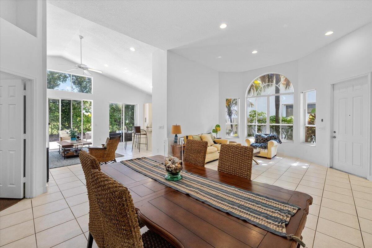 En Venta 4841 N CLASSICAL Boulevard, Delray Beach, FL 33445, Delray Beach, FL 33445