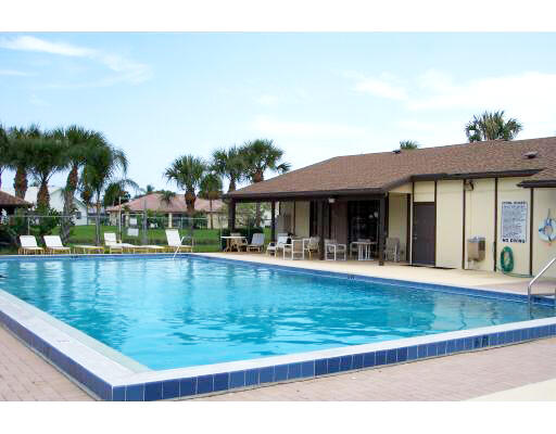 Foto de propiedad en 114 VIA DE CASAS NORTE, Boynton Beach, FL 33426 Boynton Beach con MLS# 