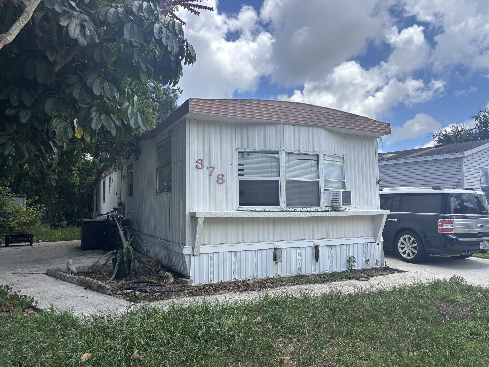 Foto de propiedad en 378 Pebblestone Court, Coconut Creek, FL 33073 Coconut Creek con MLS# 