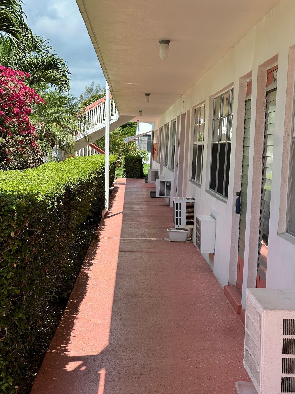 En Venta 120 WINDSOR F Unit F, West Palm Beach, FL 33417, West Palm Beach, FL 33417