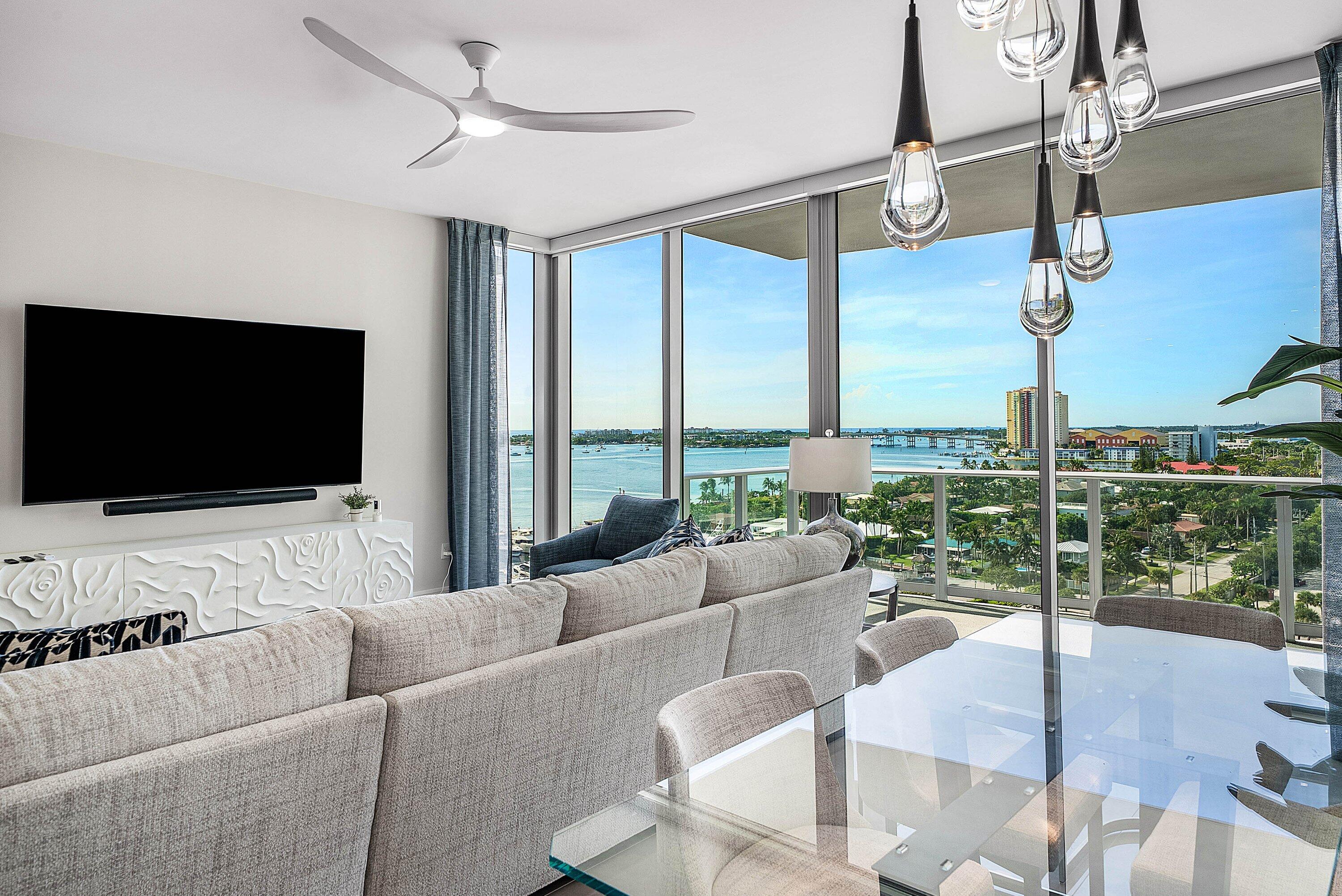 Foto de propiedad en 220 LAKE SHORE DR Drive 1107, Lake Park, FL 33403 Lake Park con MLS# 