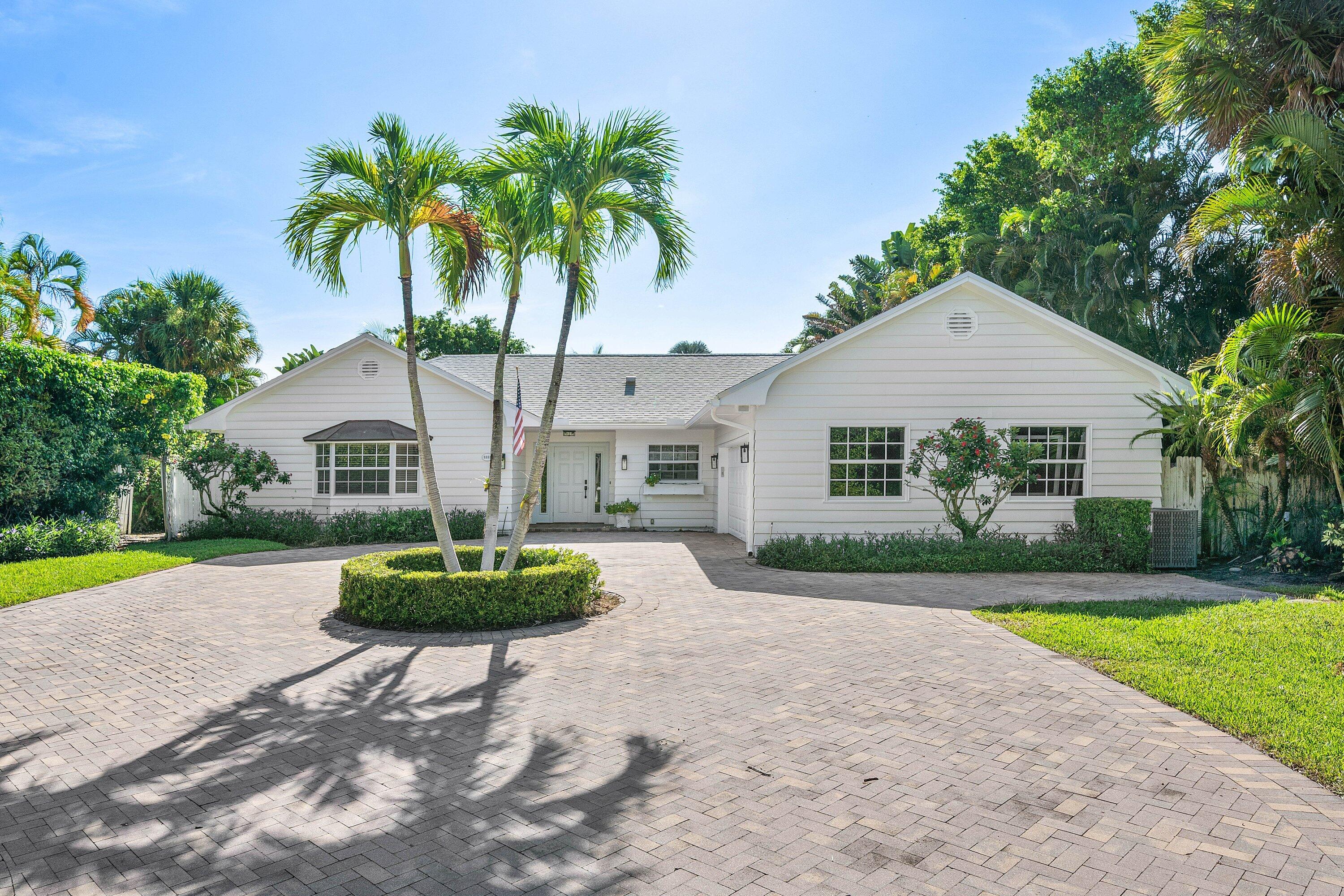 Foto de propiedad en 5555 N Ocean Boulevard, Ocean Ridge, FL 33435 Ocean Ridge con MLS# 