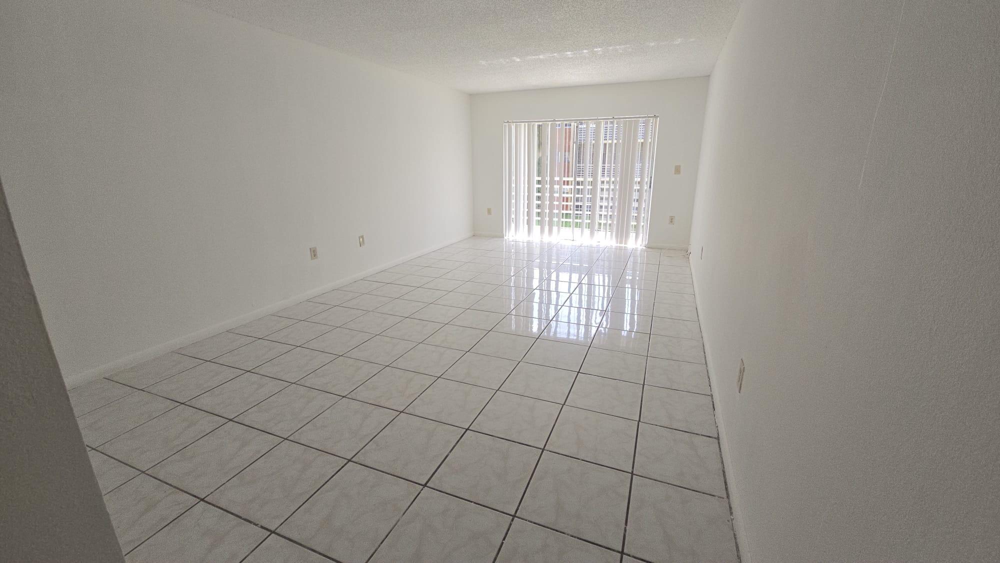 En Renta 3600 NW 21ST Street 203, Lauderdale Lakes, FL 33311, Lauderdale Lakes, FL 33311