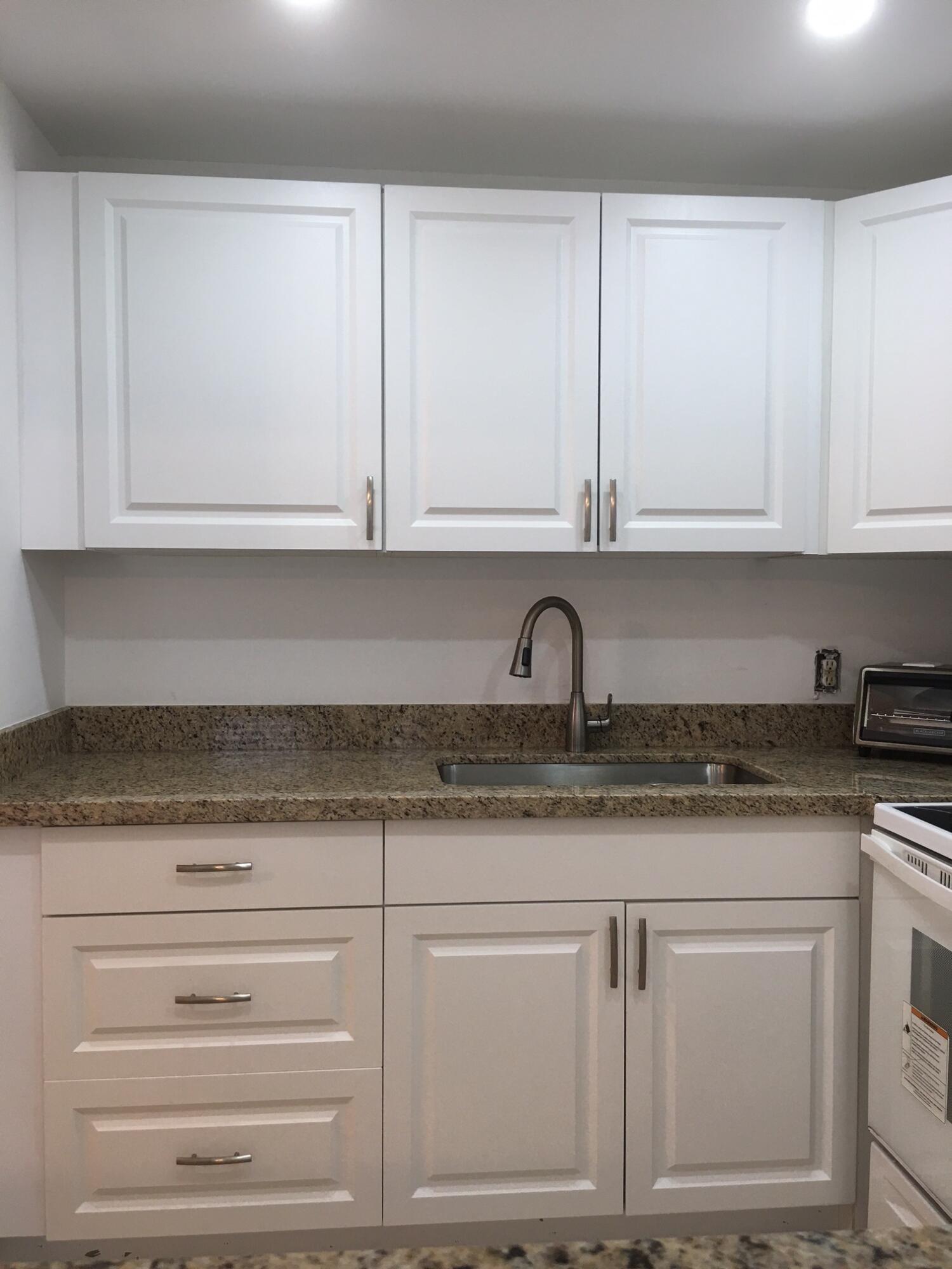 Foto de propiedad en 66 Harwood A, Deerfield Beach, FL 33442 Deerfield Beach con MLS# 