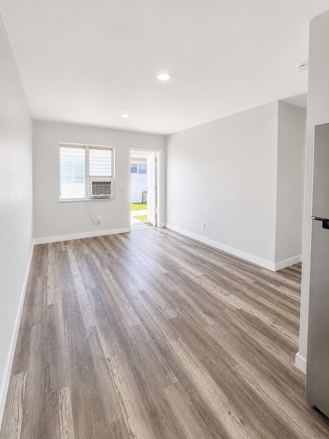 Foto de propiedad en 525 NW 5TH Street 1, Hallandale Beach, FL 33009 Hallandale Beach con MLS# 
