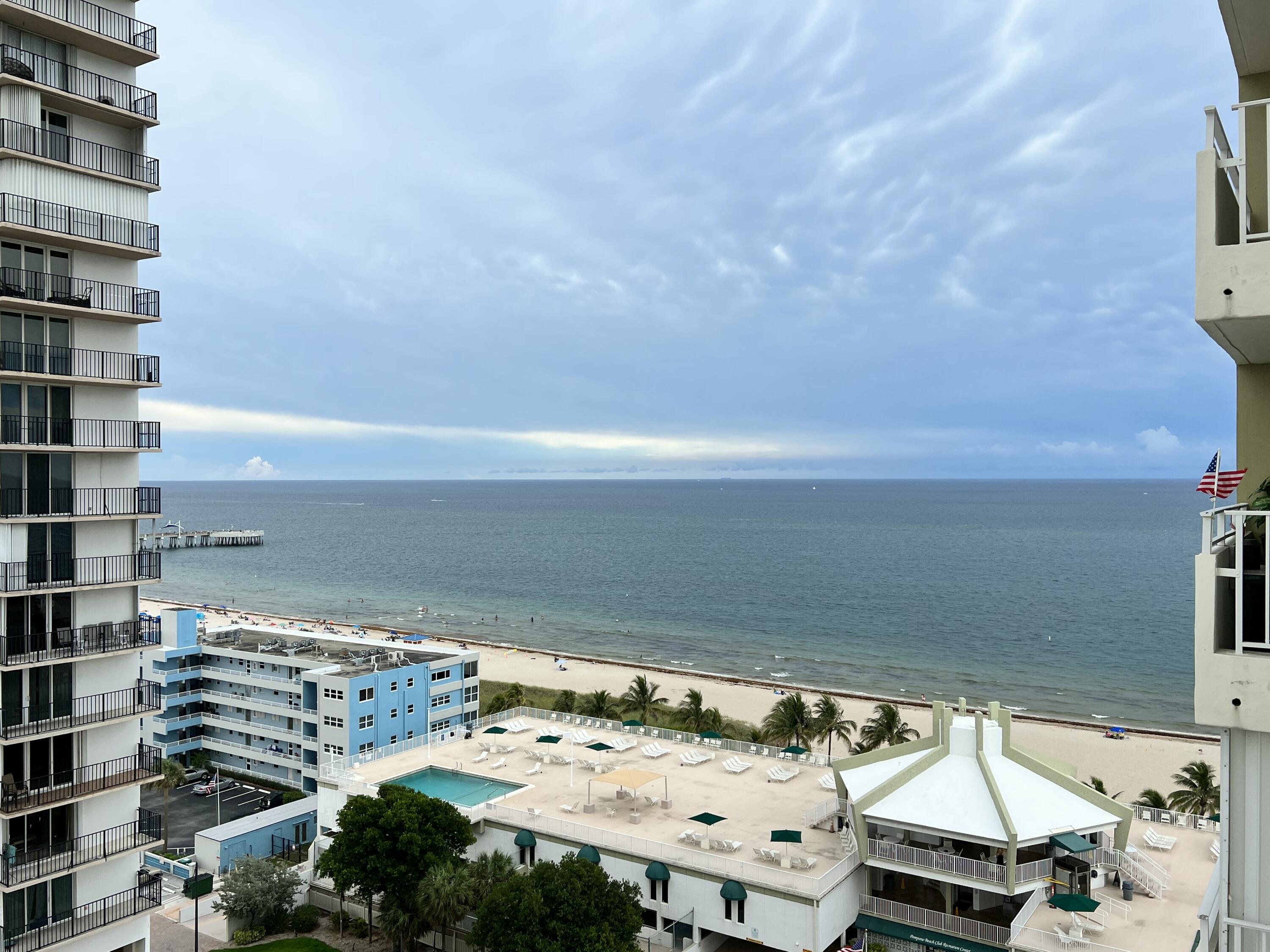 En Venta 111 Briny Avenue 1405, Pompano Beach, FL 33062, Pompano Beach, FL 33062