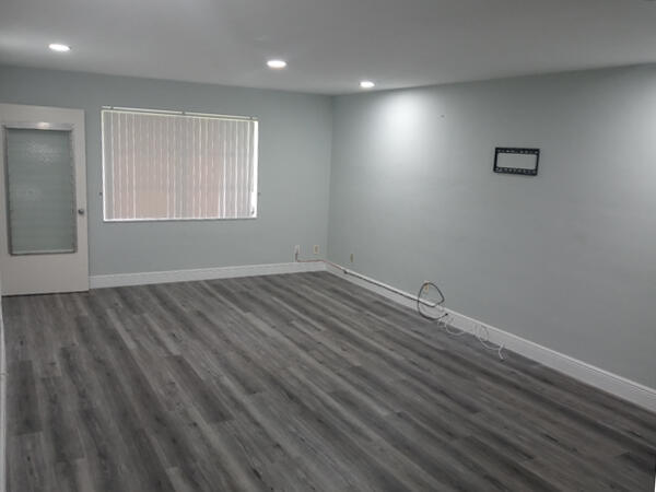 Foto de propiedad en 149 West Court, Royal Palm Beach, FL 33411 Royal Palm Beach con MLS# 