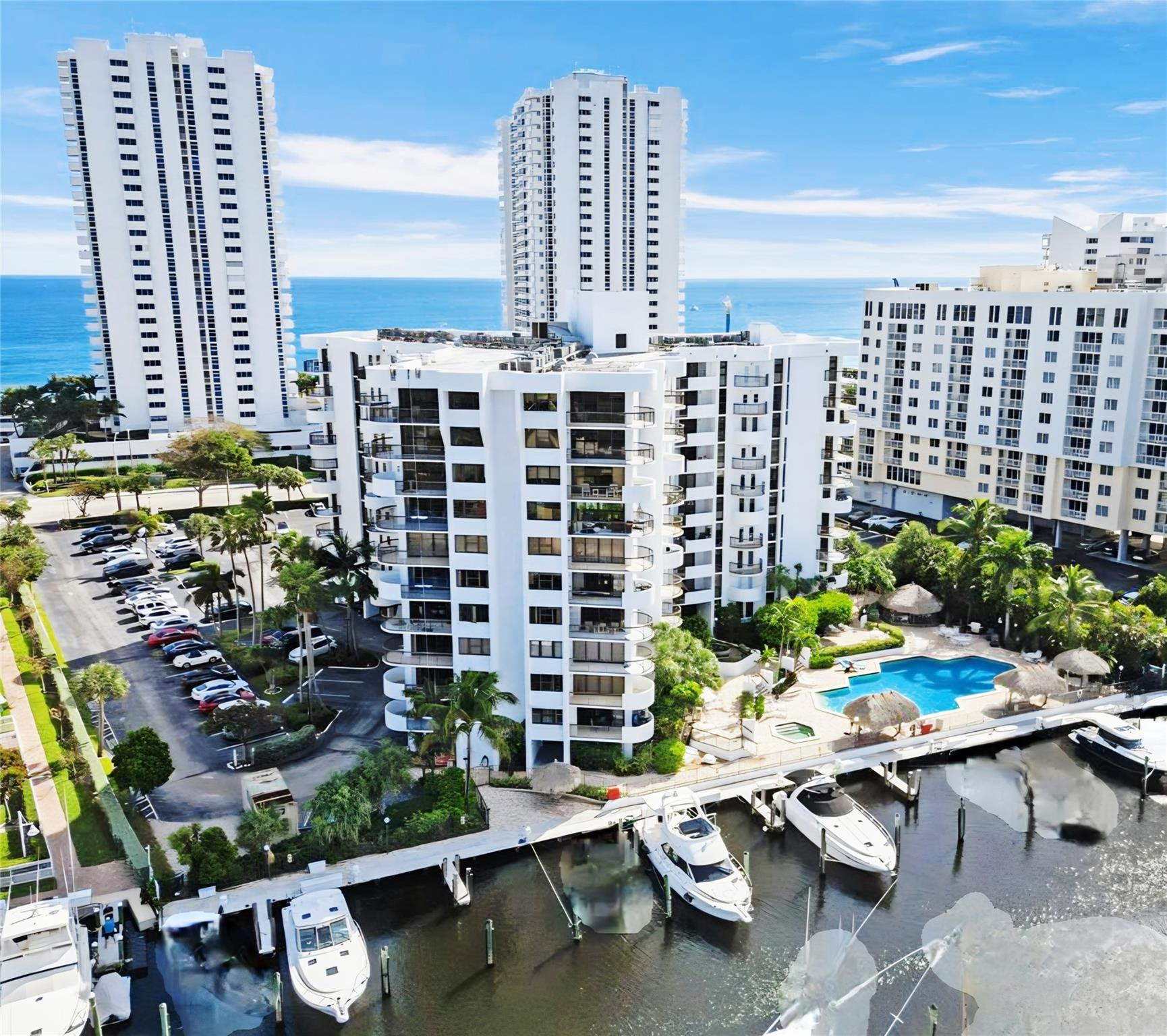 Foto de propiedad en 1631 S Ocean Boulevard 1006, Pompano Beach, FL 33062 Pompano Beach con MLS# 